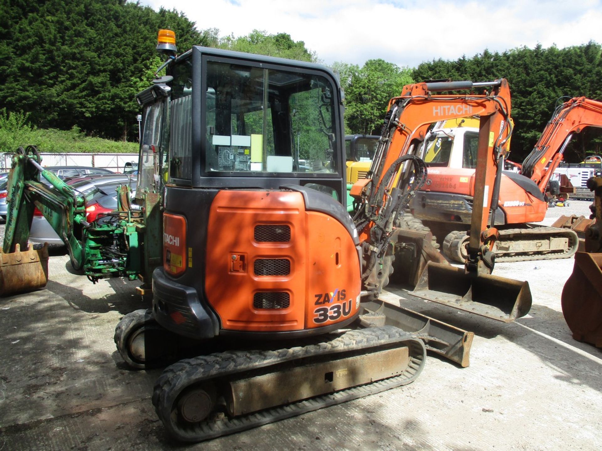 HITACHI ZAXIS 33U EXCAVATOR 2014 3051HRS - Bild 3 aus 6