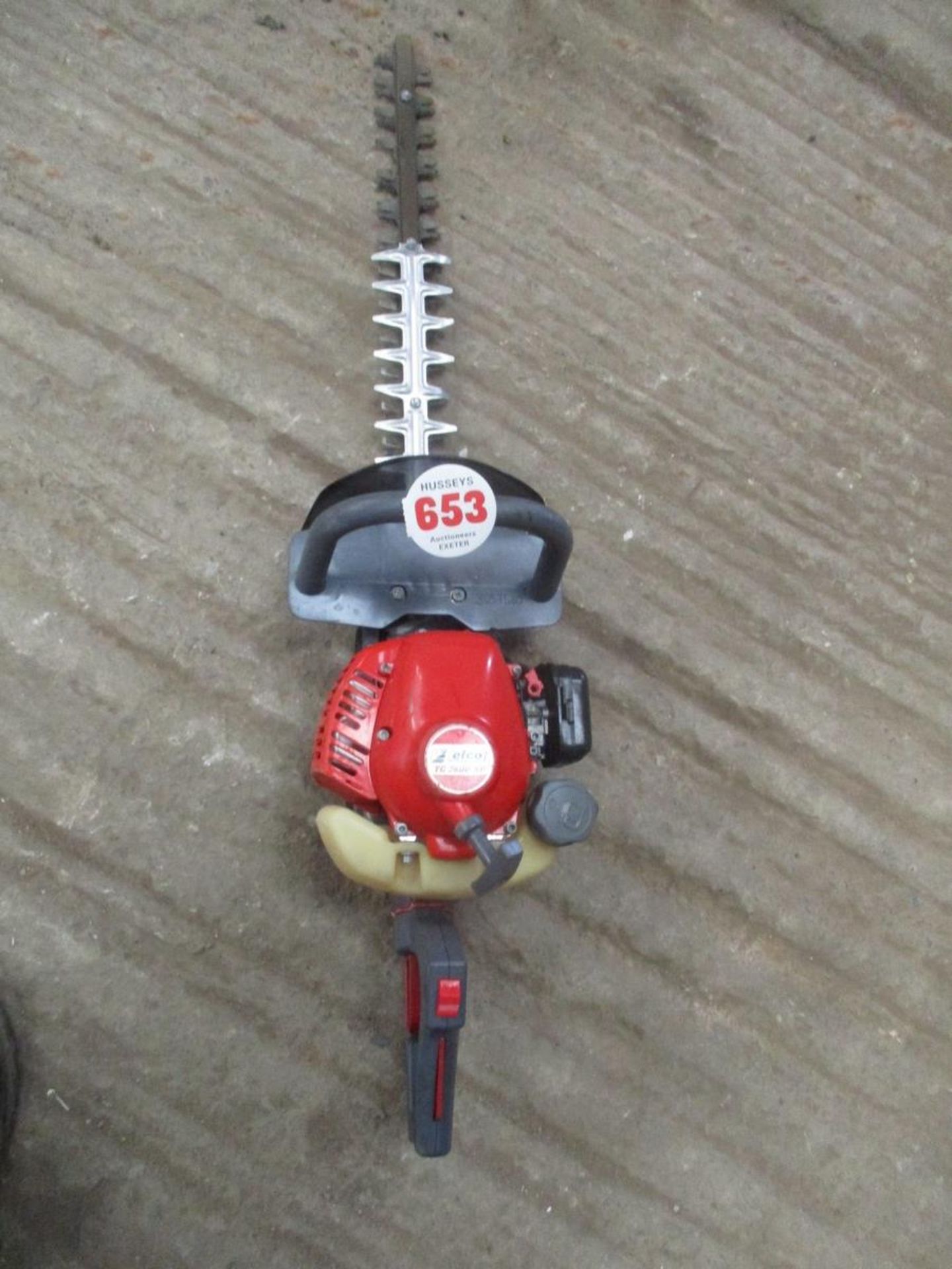 EFCO HEDGE TRIMMER