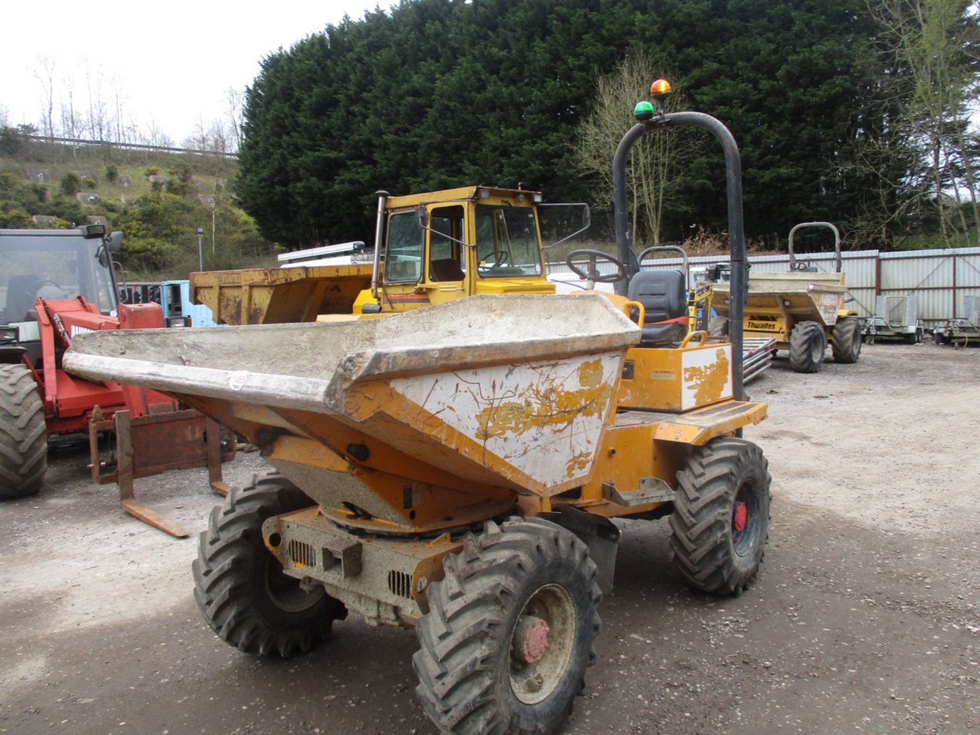 THWAITES 3 TON SWIVEL SKIP DUMPER 2011 RDST