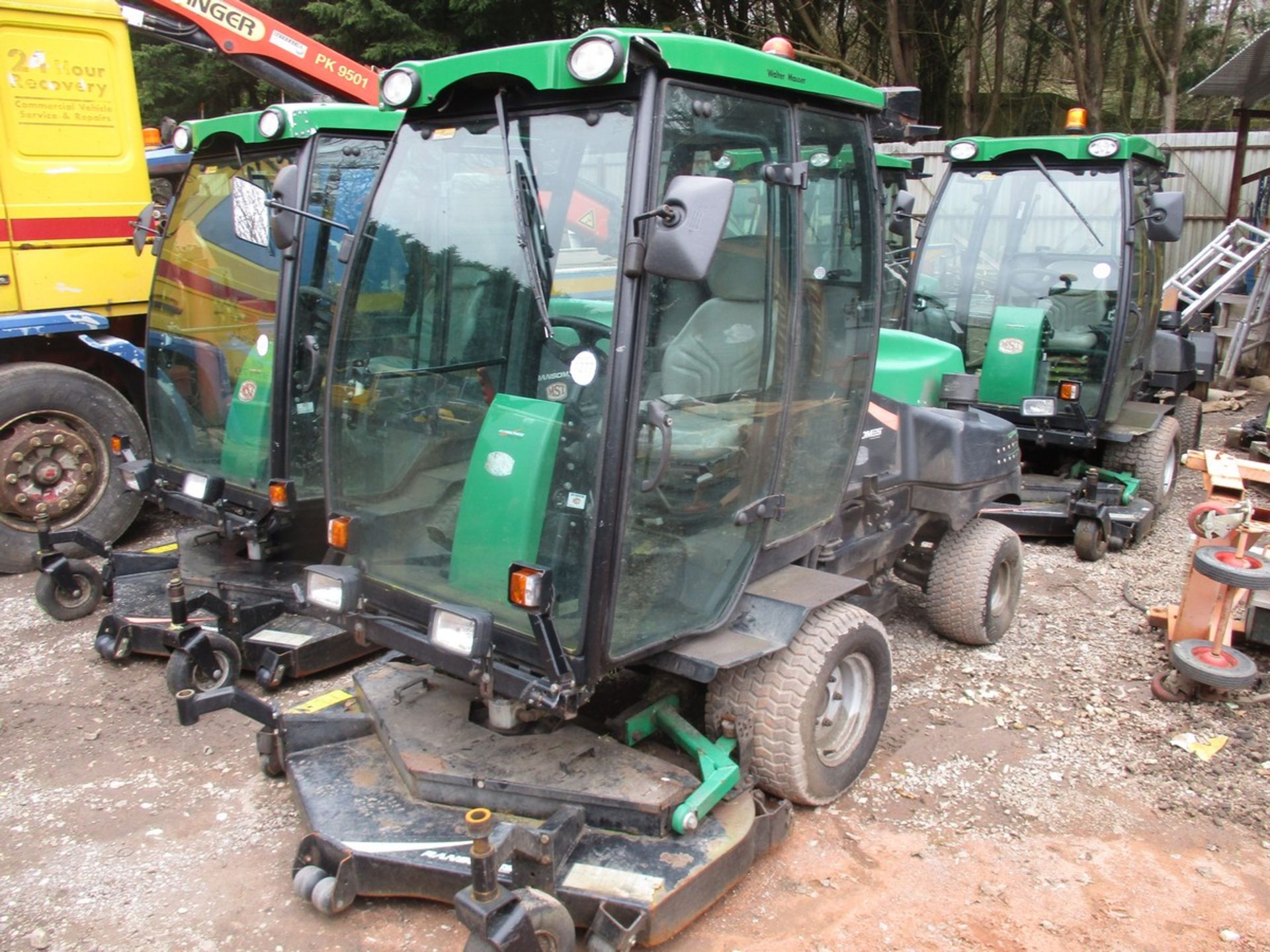 RANSOMES HR3806 OUTFRONT MOWER WA12 EBV