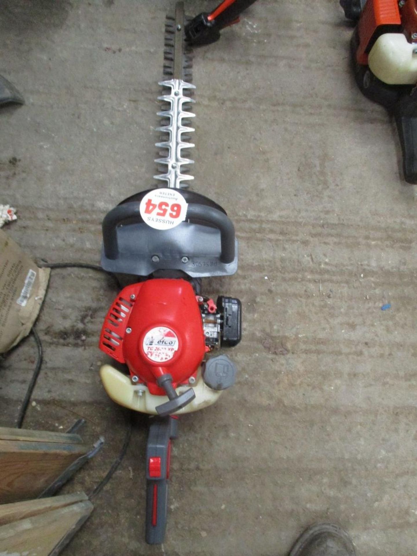 EFCO HEDGE TRIMMER