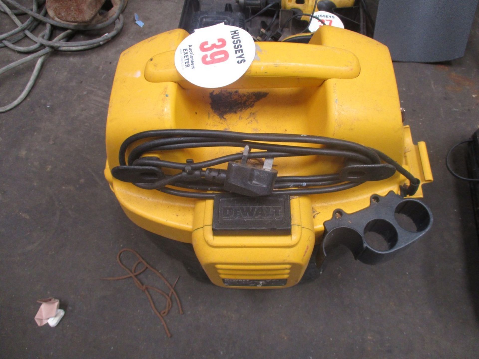 DEWALT VACUUM