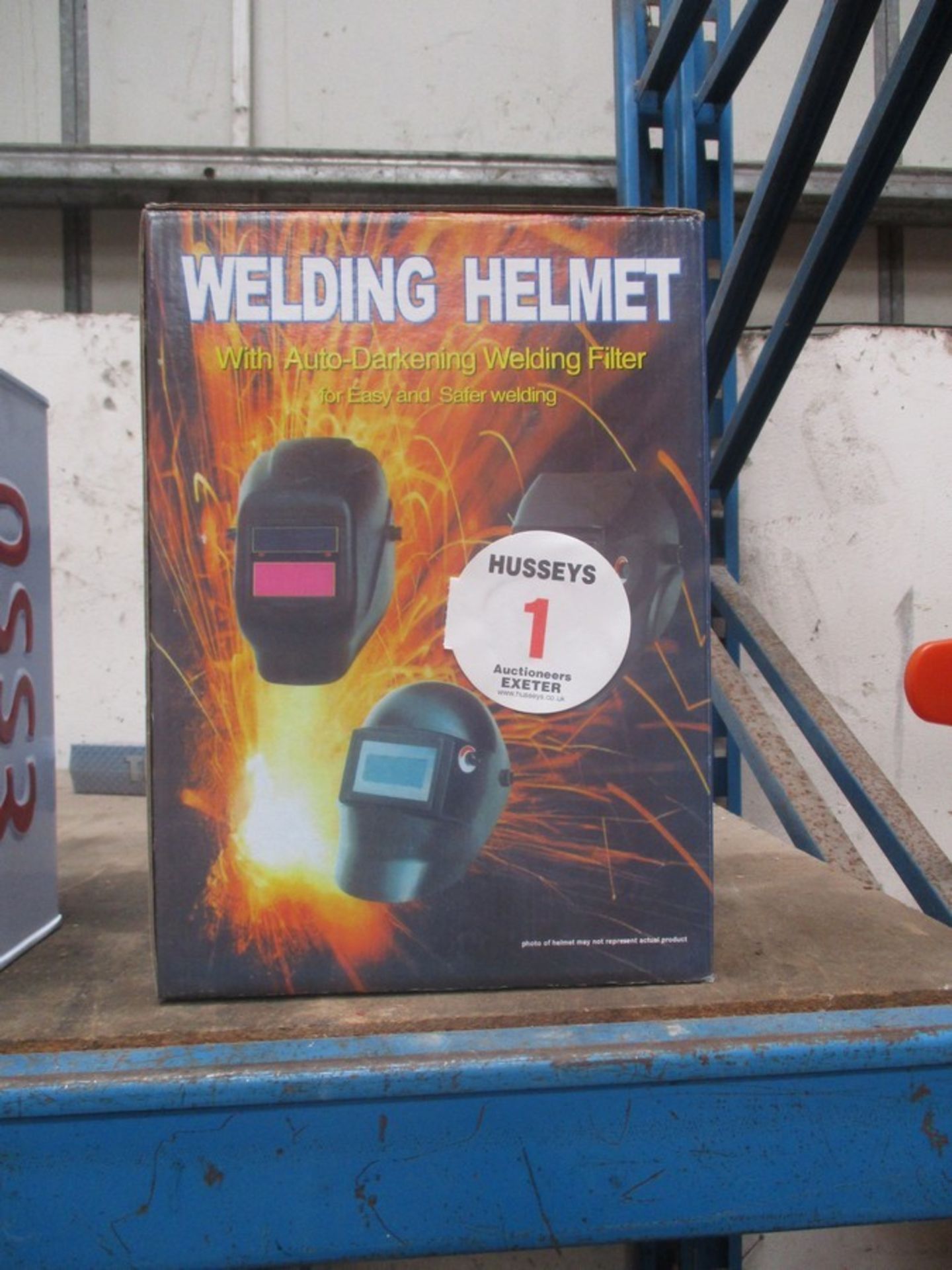 WELDING HELMET