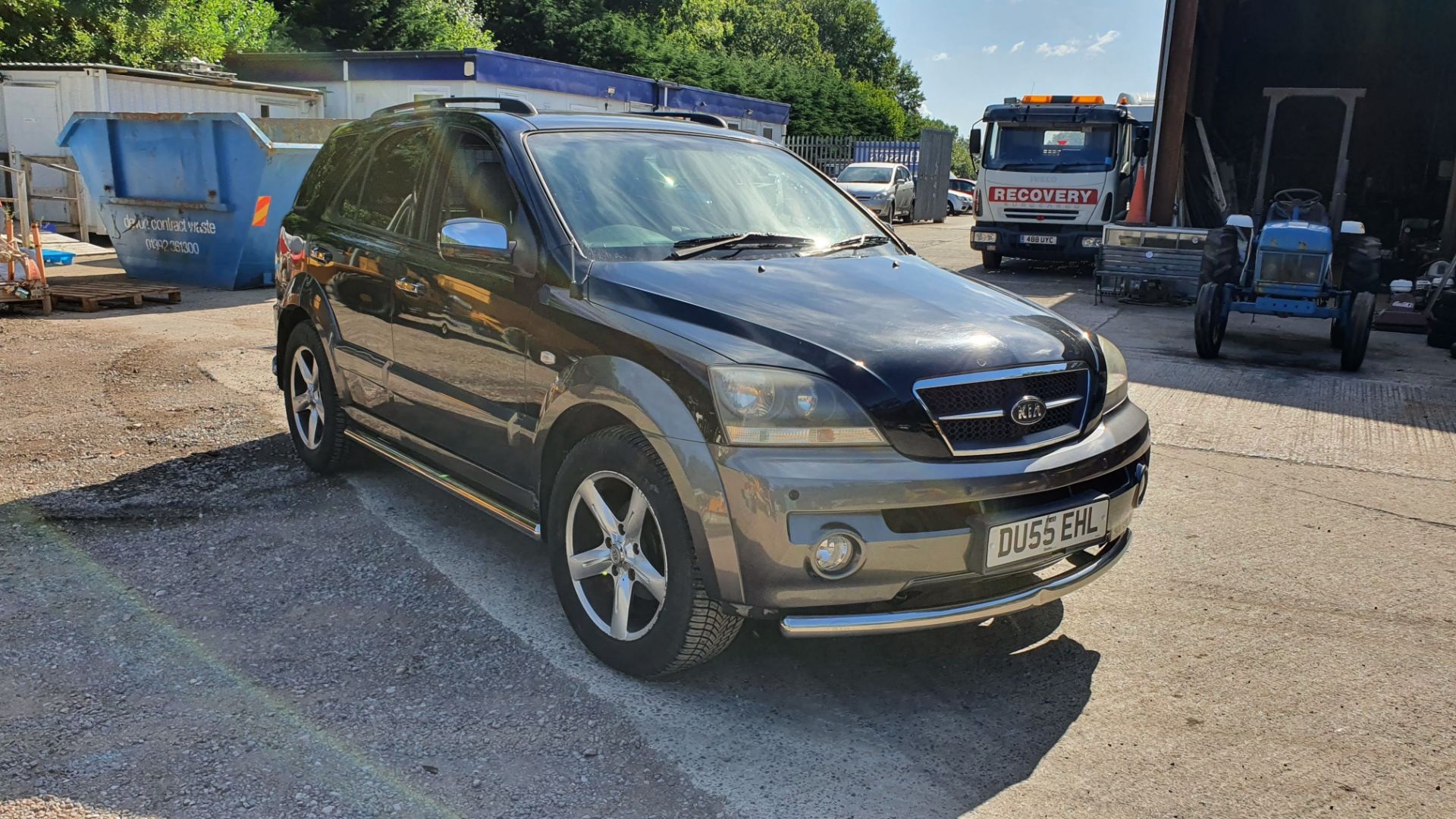 05/55 KIA SORENTO XT CRDI AUTO - 2497cc 5dr Estate (Black, 124k) - Image 14 of 15