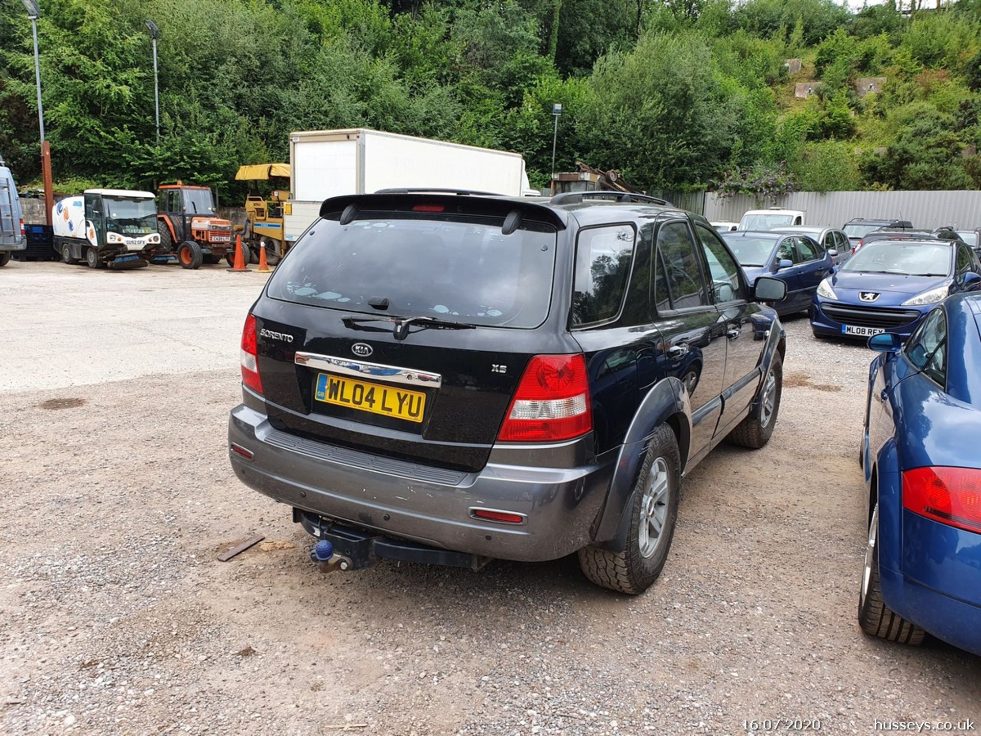 04/04 KIA SORENTO CRDI XS AUTO - 2497cc 5dr Estate (Black, 123k) - Image 7 of 13