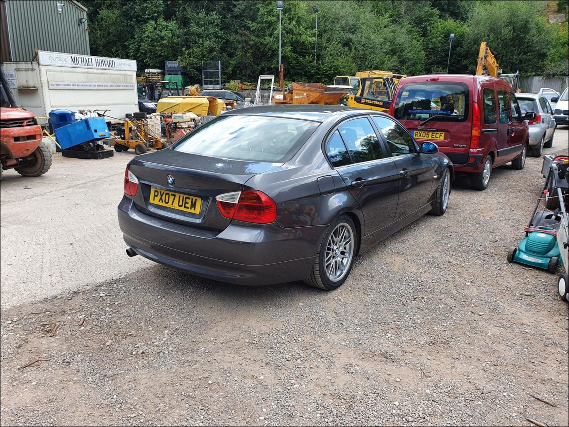 07/07 BMW 318I SE - 1995cc 4dr Saloon (Grey, 175k) - Image 4 of 10