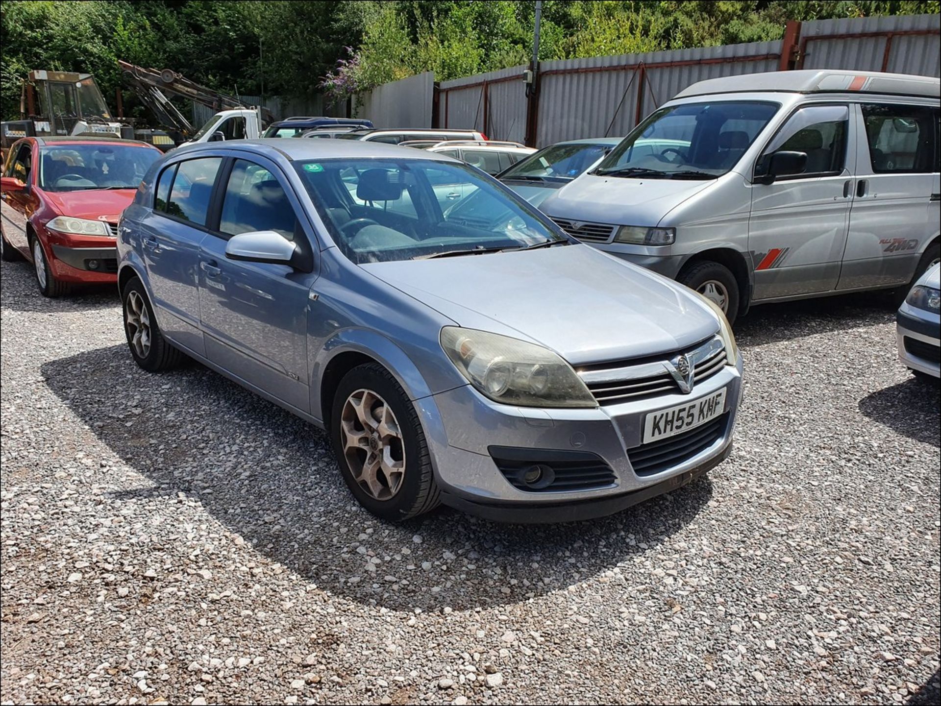 05/55 VAUXHALL ASTRA SXI TWINPORT - 1598cc 5dr Hatchback (Silver, 134k) - Image 13 of 13