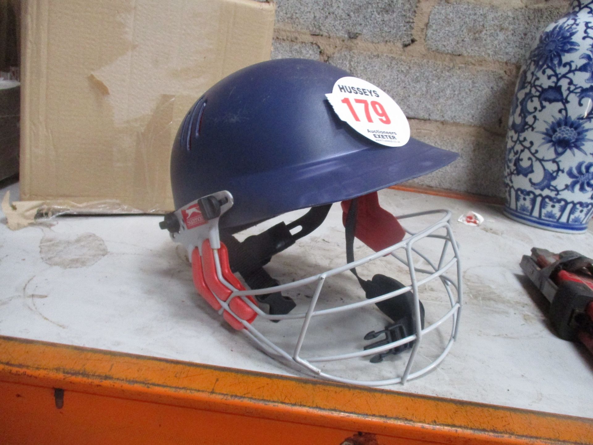 CRICKET HELMET