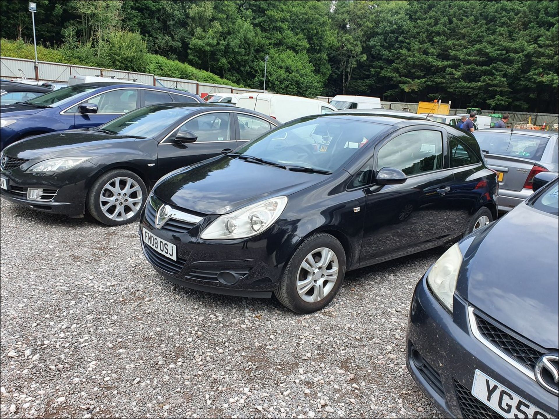 08/08 VAUXHALL CORSA BREEZE - 1229cc 3dr Hatchback (Black, 101k) - Image 4 of 14