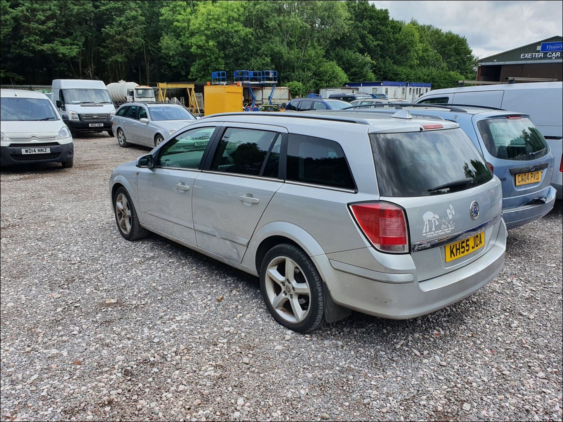 06/55 VAUXHALL ASTRA SRI XPACK AUTO - 1796cc 5dr Estate (Silver, 134k) - Image 5 of 13