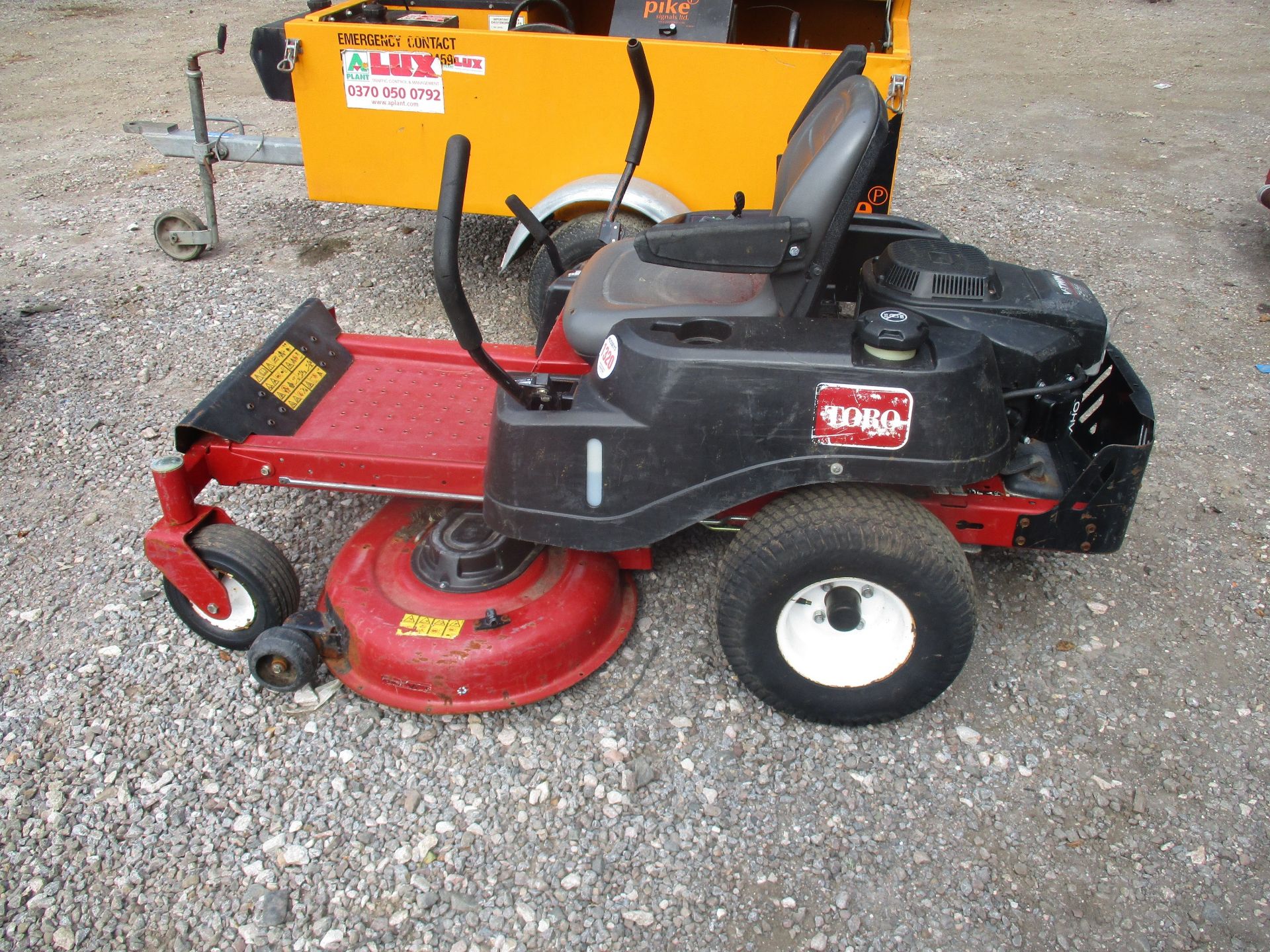 TOTO ZERO TURN OUTFRONT MOWER RDM - Image 4 of 4