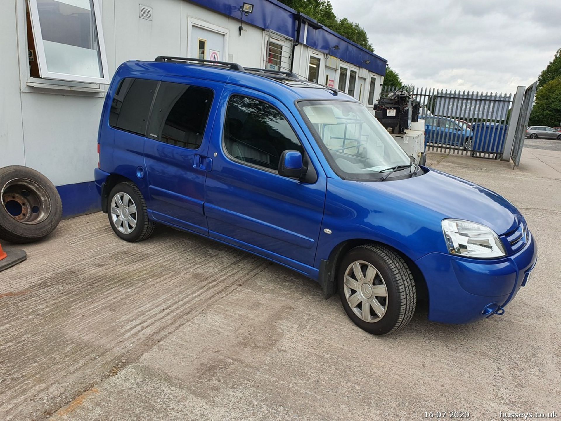 07/07 CITROEN BERLINGO M-S DESIRE 92 - 1560cc 5dr MPV (Blue, 98k) - Image 9 of 24