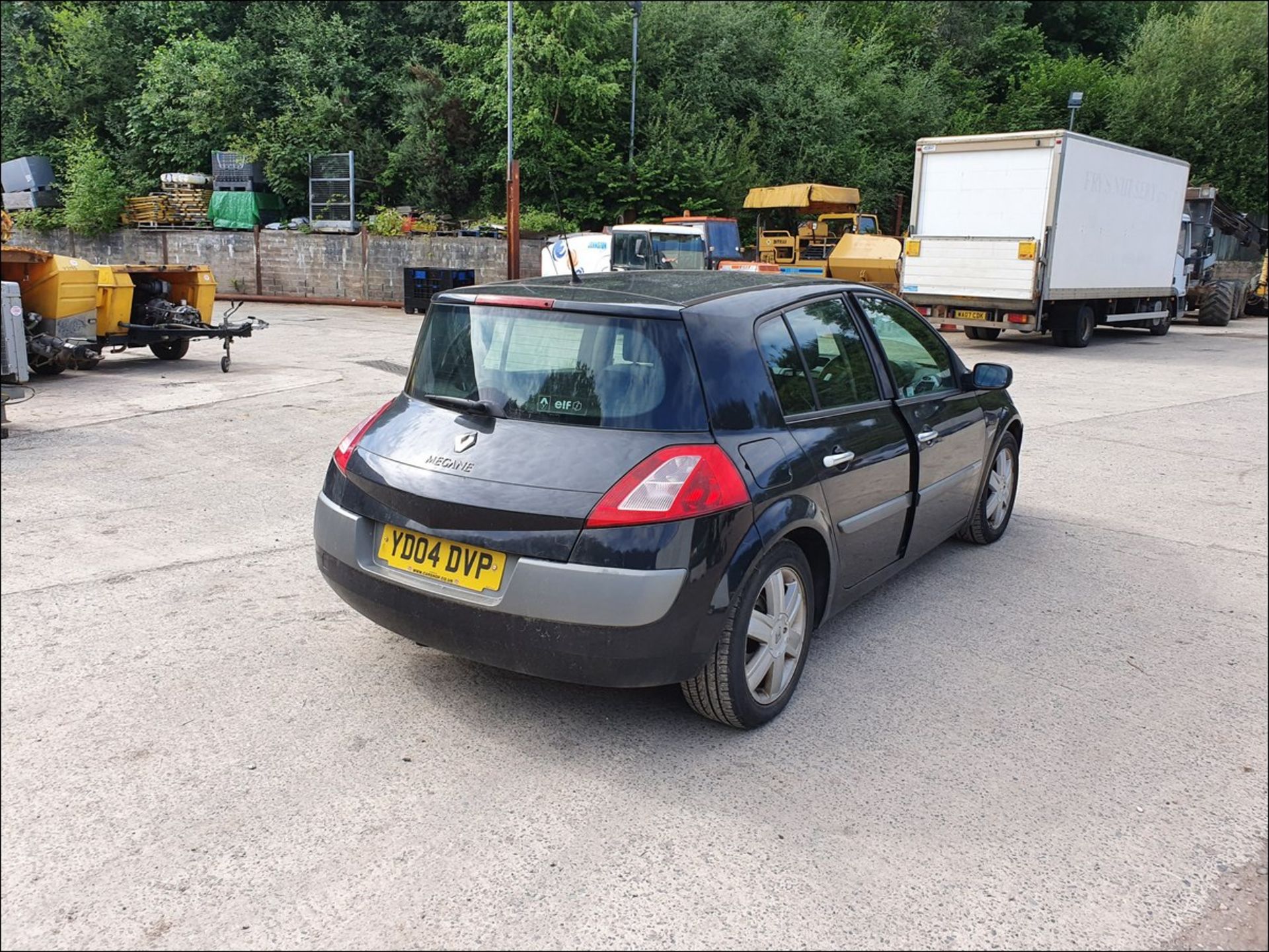 04/04 RENAULT MEGANE DYNAMIQUE DCI 120 - 1870cc 5dr Hatchback (Black, 142k) - Image 7 of 12