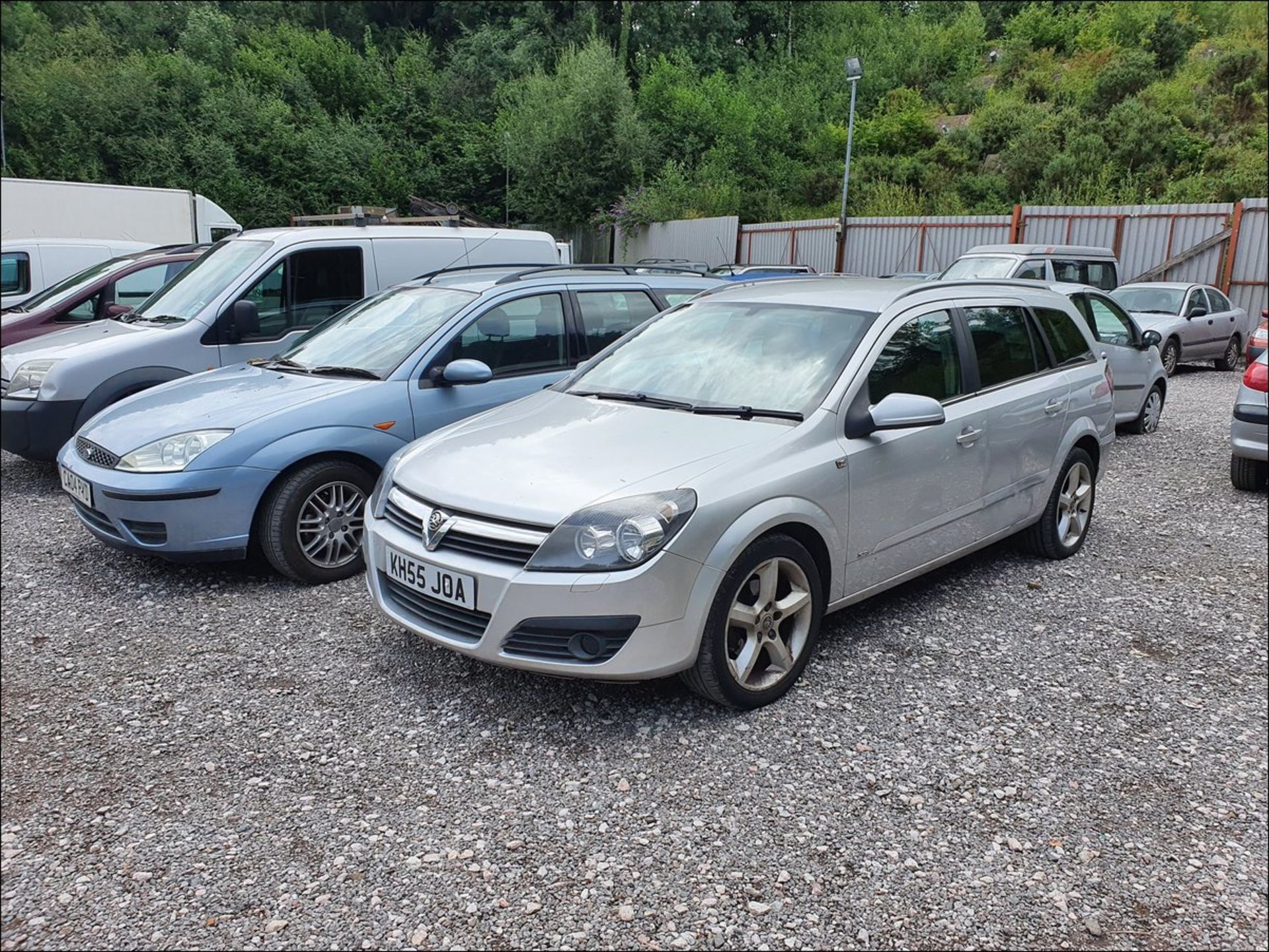 06/55 VAUXHALL ASTRA SRI XPACK AUTO - 1796cc 5dr Estate (Silver, 134k) - Image 2 of 13