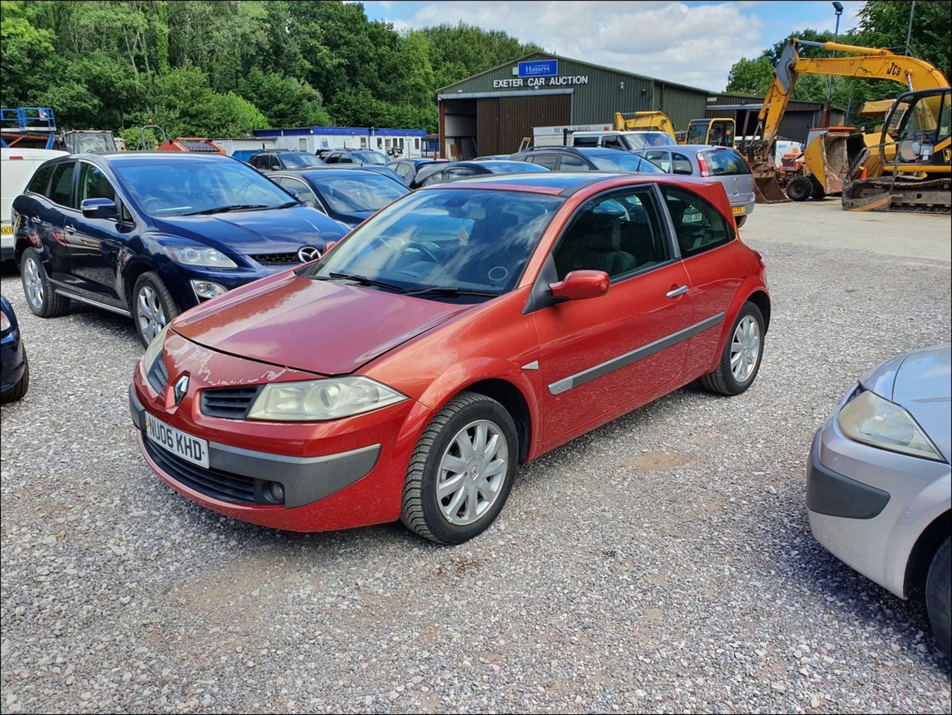 06/06 RENAULT MEGANE DYNAMIQUE DCI 106 - 1461cc 3dr Hatchback (Red, 116k) - Image 3 of 9