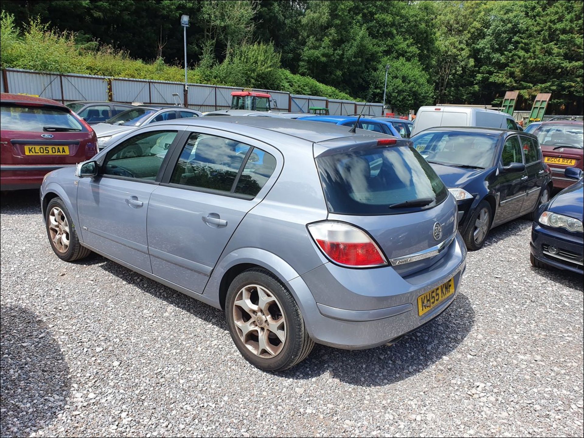 05/55 VAUXHALL ASTRA SXI TWINPORT - 1598cc 5dr Hatchback (Silver, 134k) - Image 5 of 13