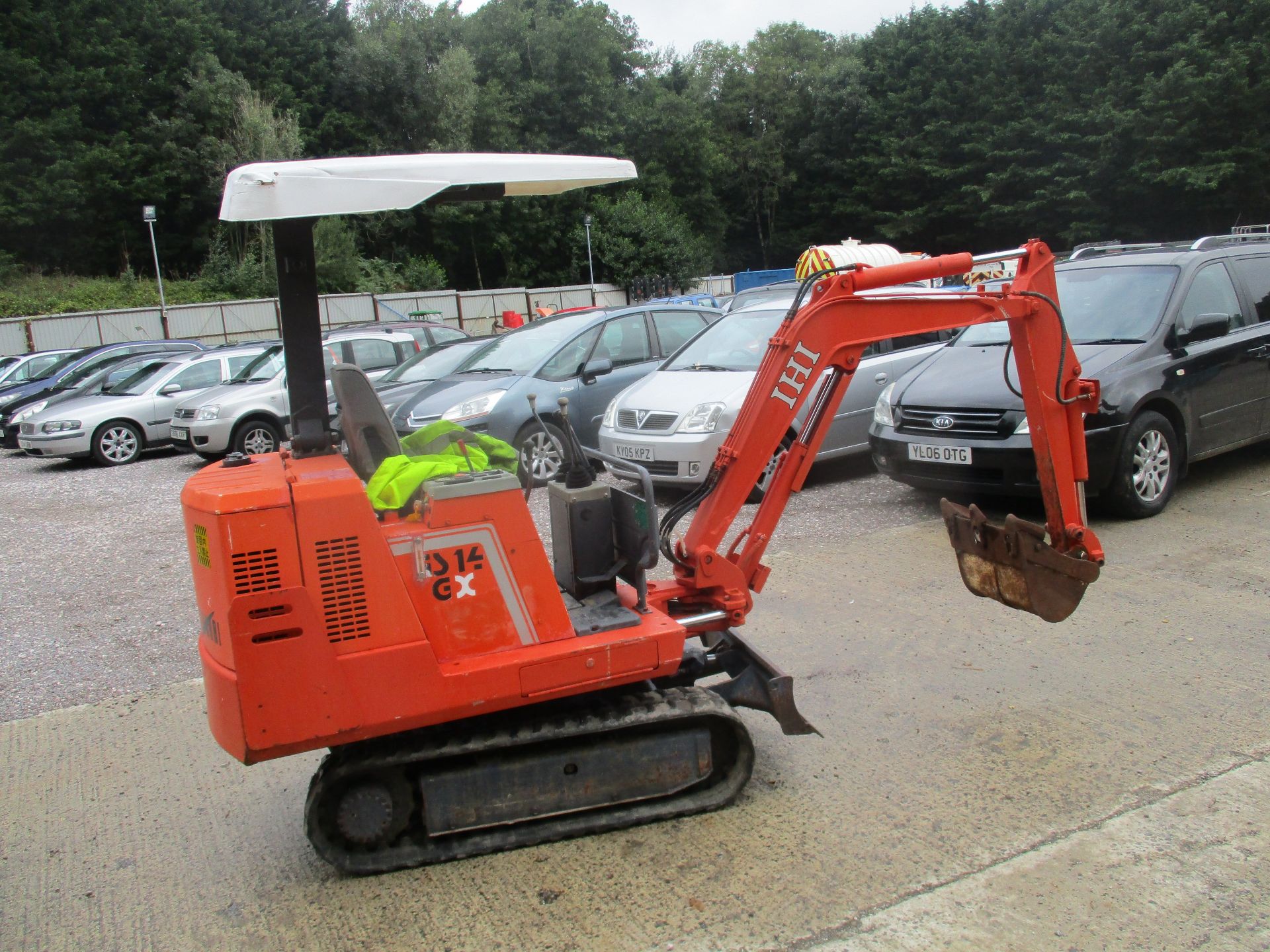 IHI 1.5 TON MINI DIGGER C/W 1 BUCKET 2503HRS RDD - Image 4 of 7