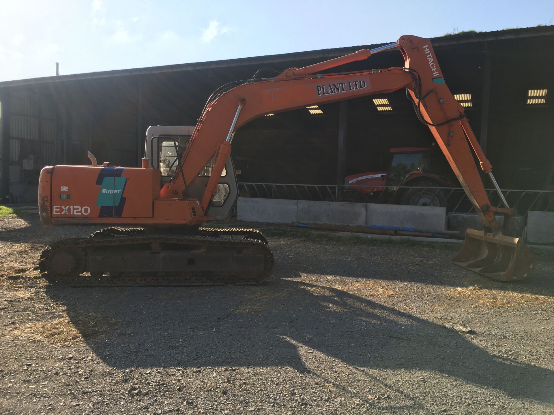 HITACHI EX120 2 EXCAVATOR - Image 3 of 7