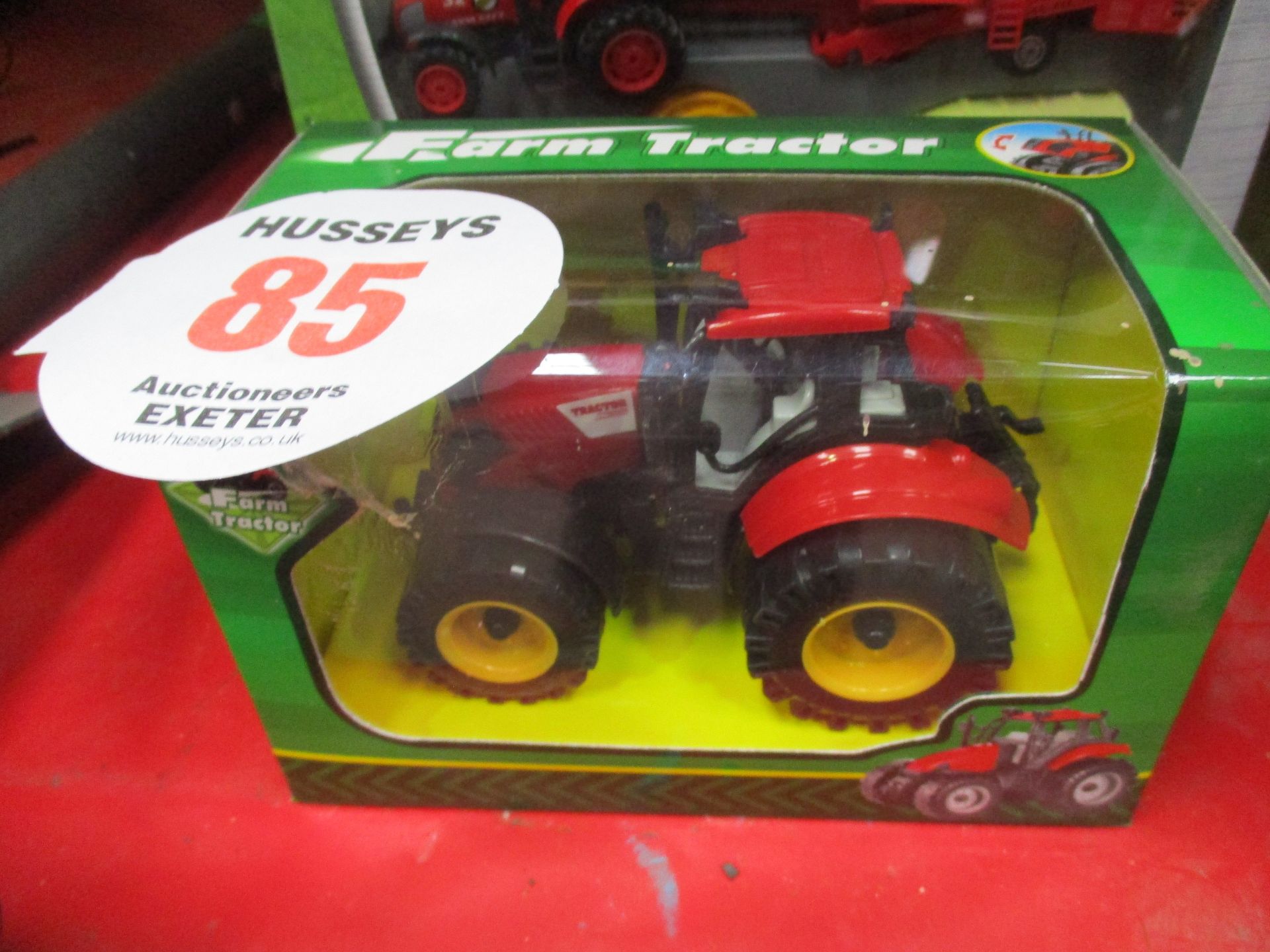 TRACTOR