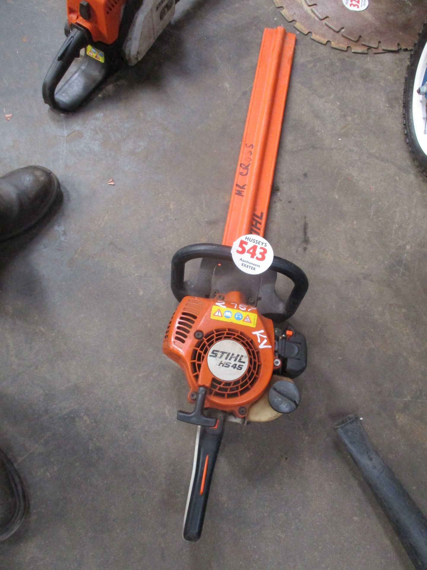 STIHL HS45 HEDGE TRIMMER