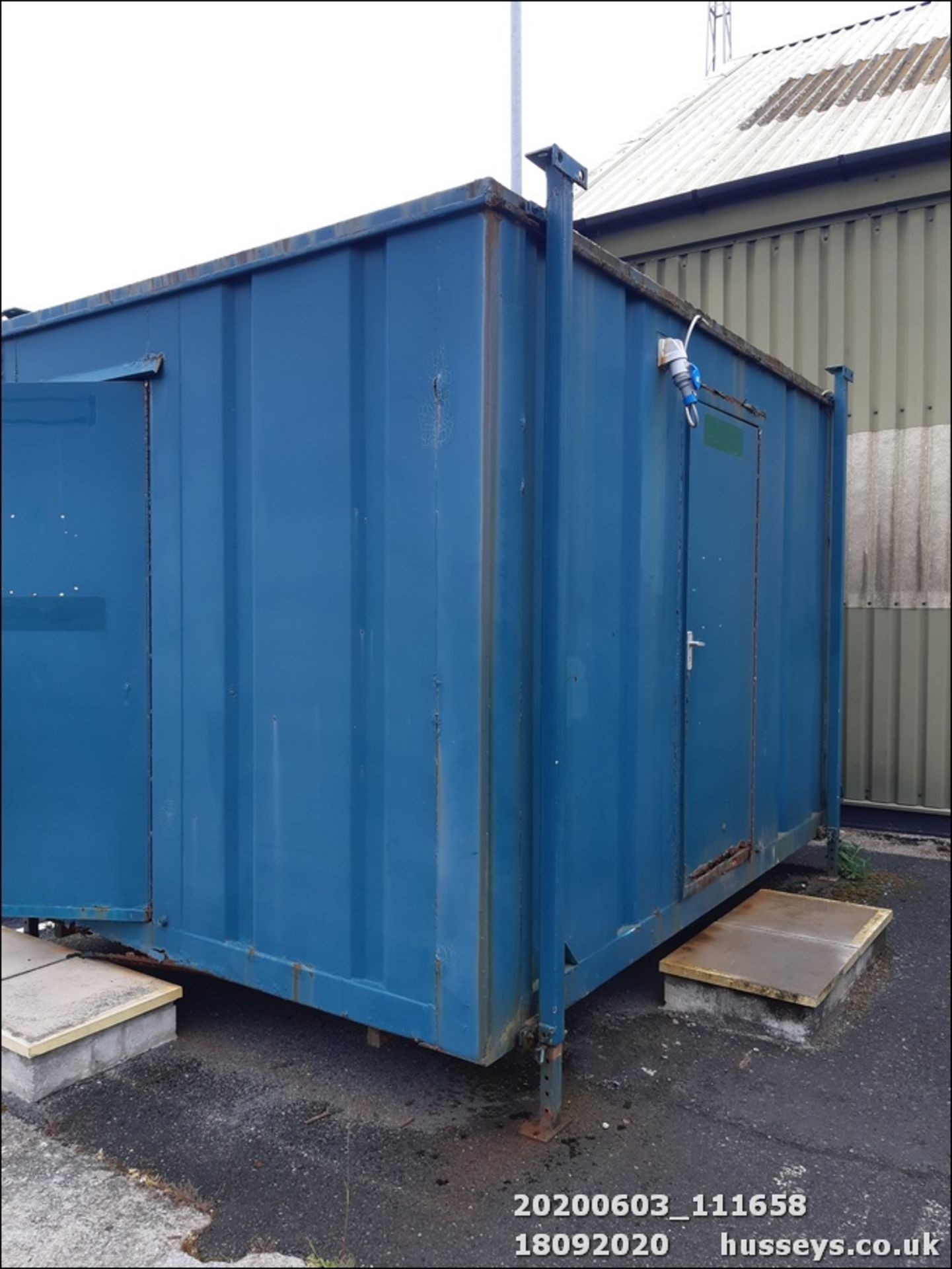 TOILET BLOCK 10' x 23' (LOCATED PLYMOUTH)