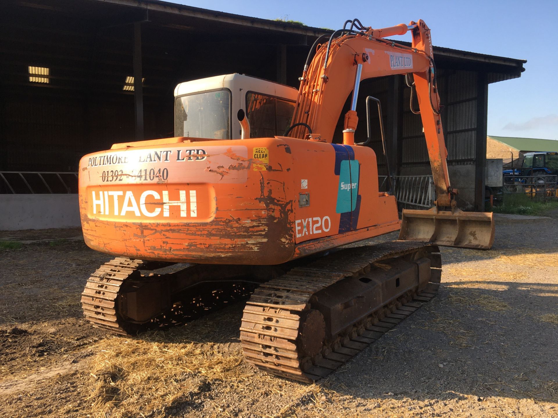 HITACHI EX120 2 EXCAVATOR - Image 4 of 7