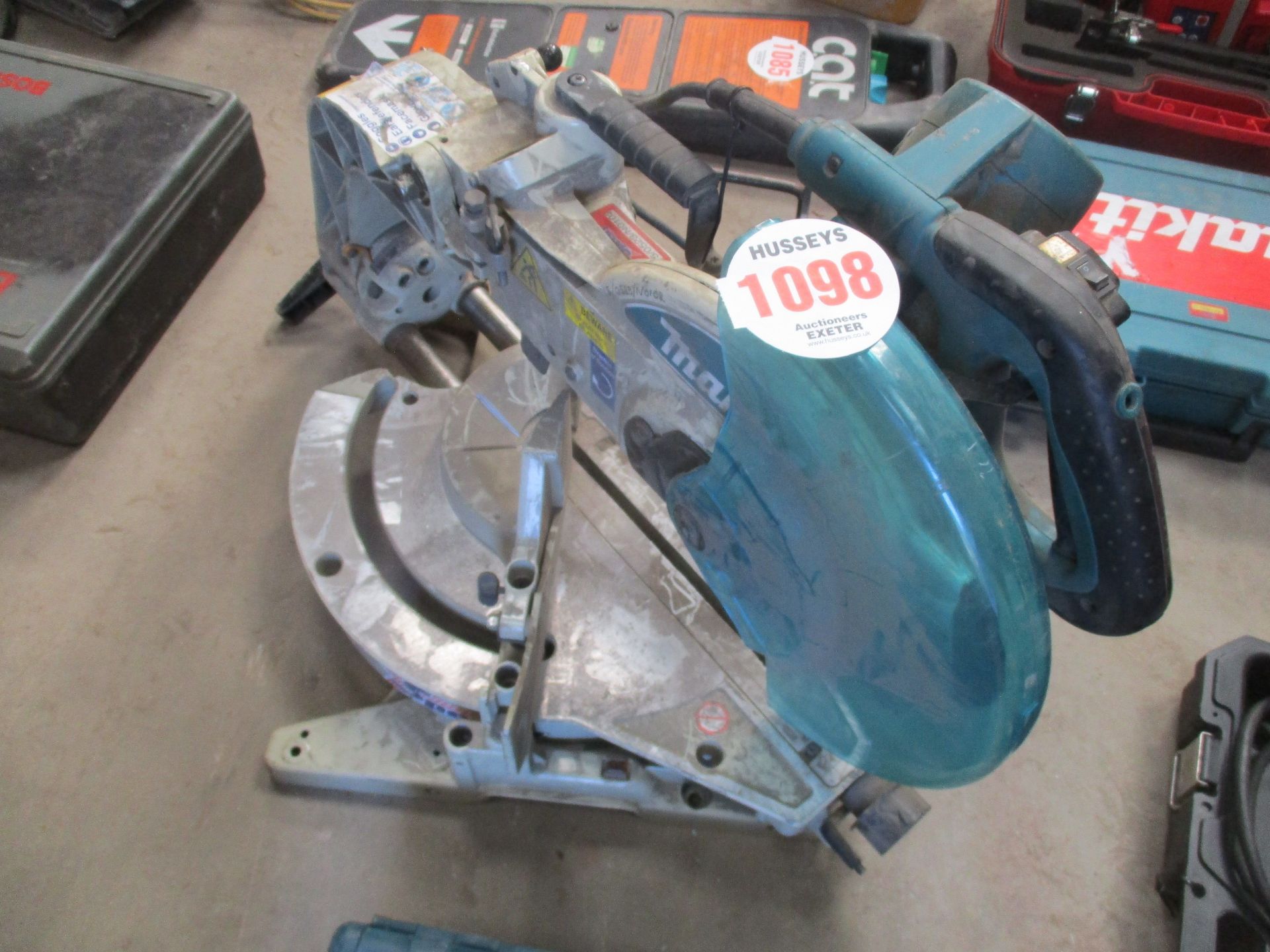 MAKITA MITRE SAW