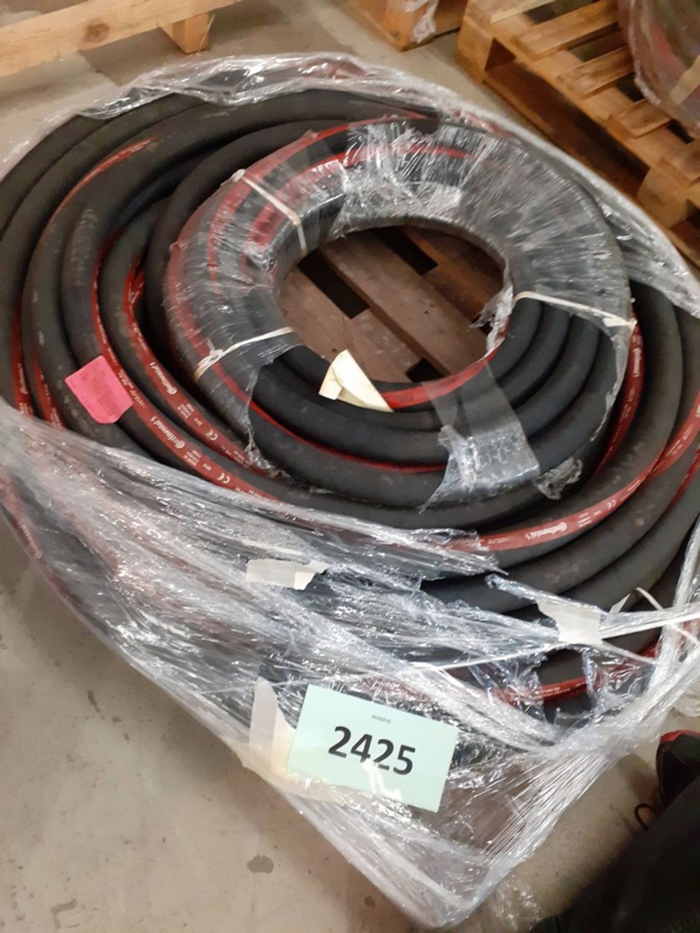 Hose 1.25" Goodyear 1507840A2 x 2 lengths (10m + a smaller length)