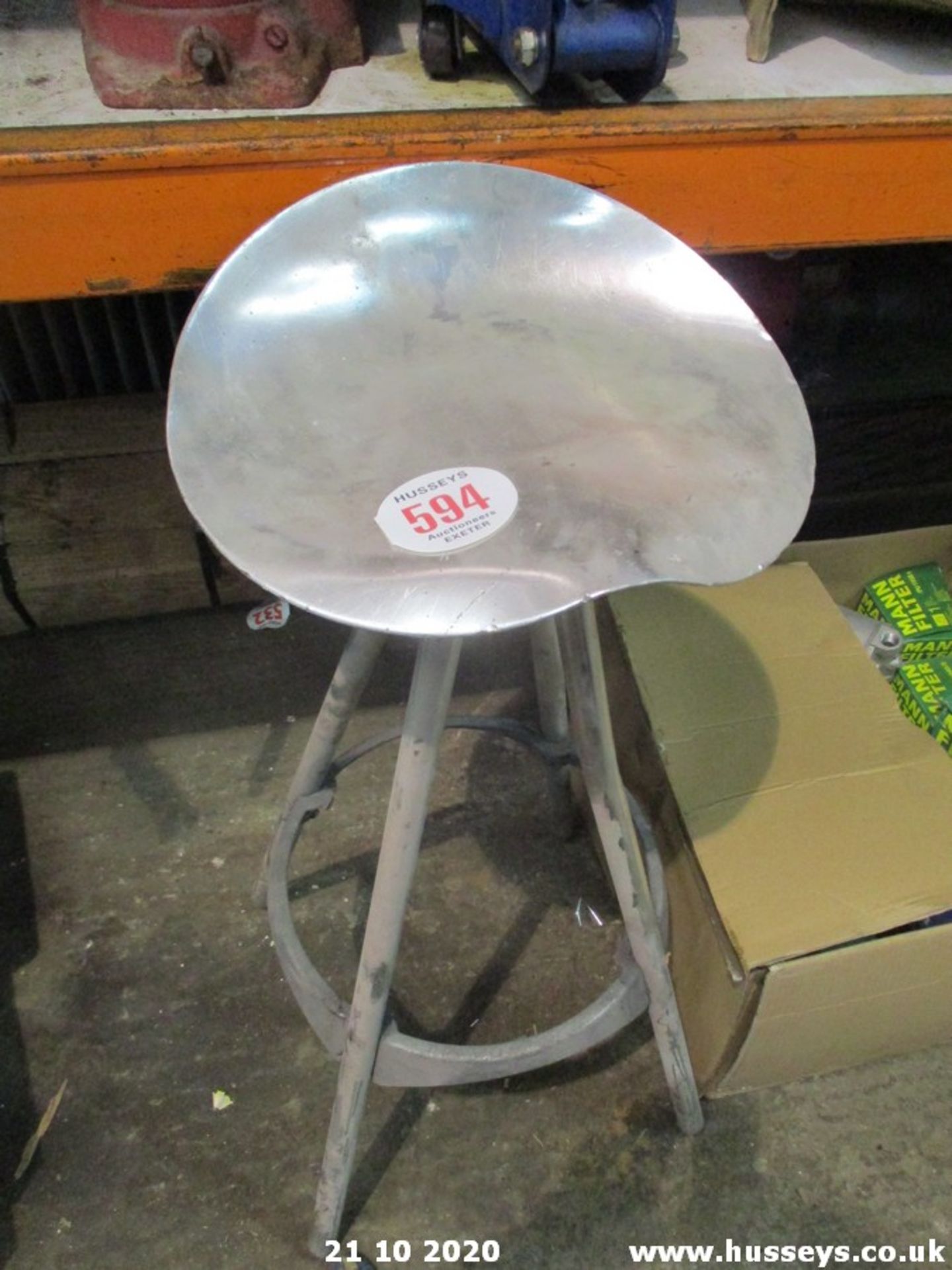 STOOL