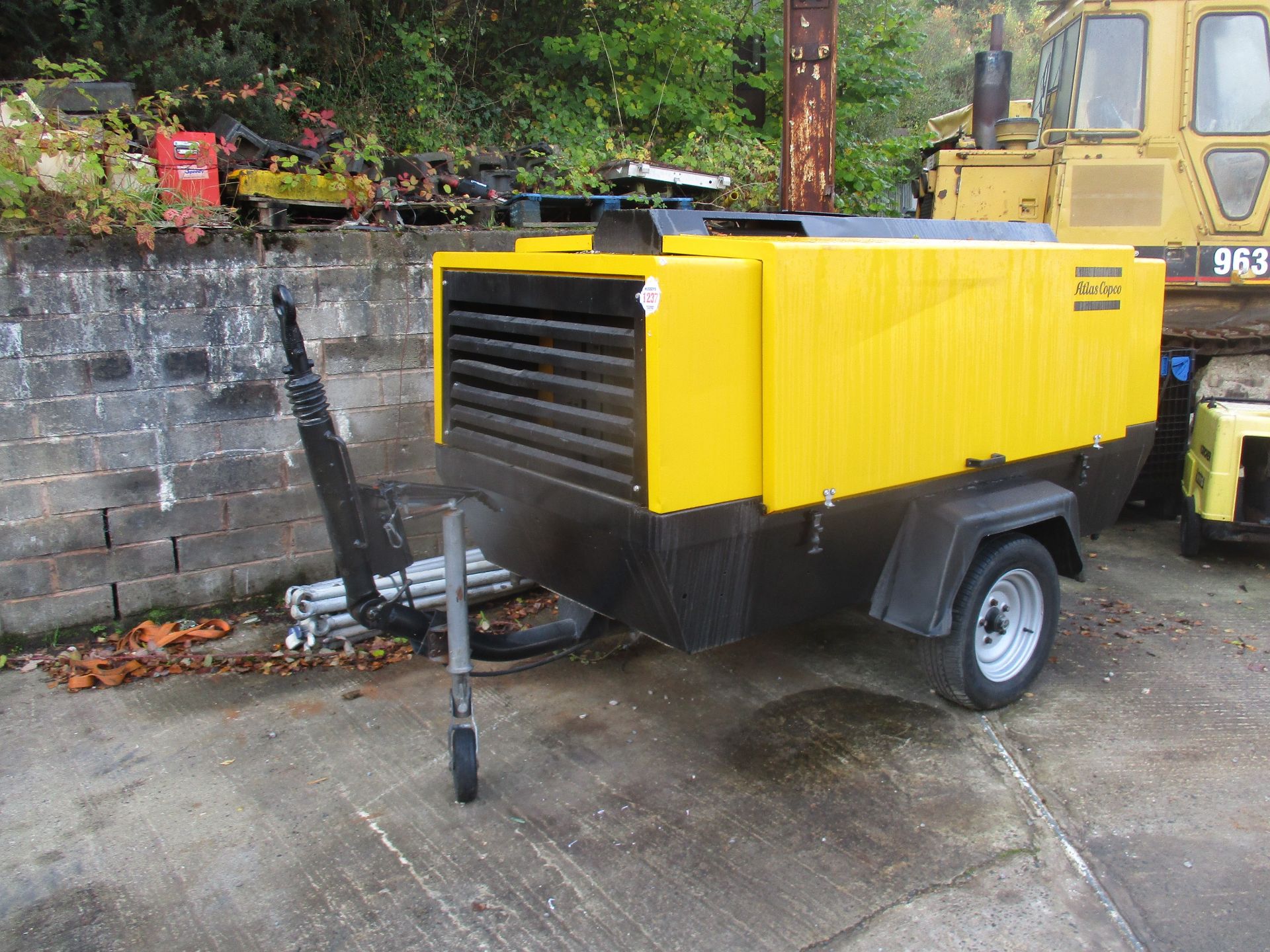 ATLAS COPCO XAS136 DD FAST TOW COMPRESSOR RMA