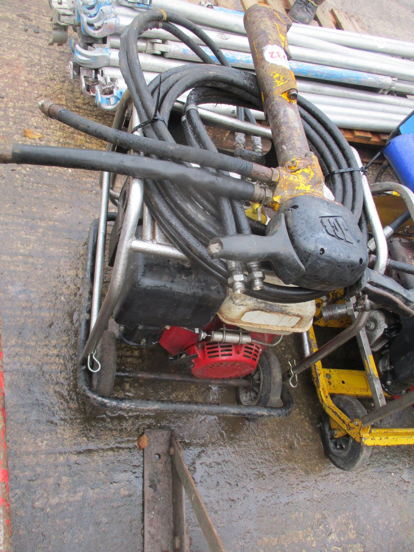 JCB HYD BREAKER PACK C/W BREAKER - Image 2 of 2