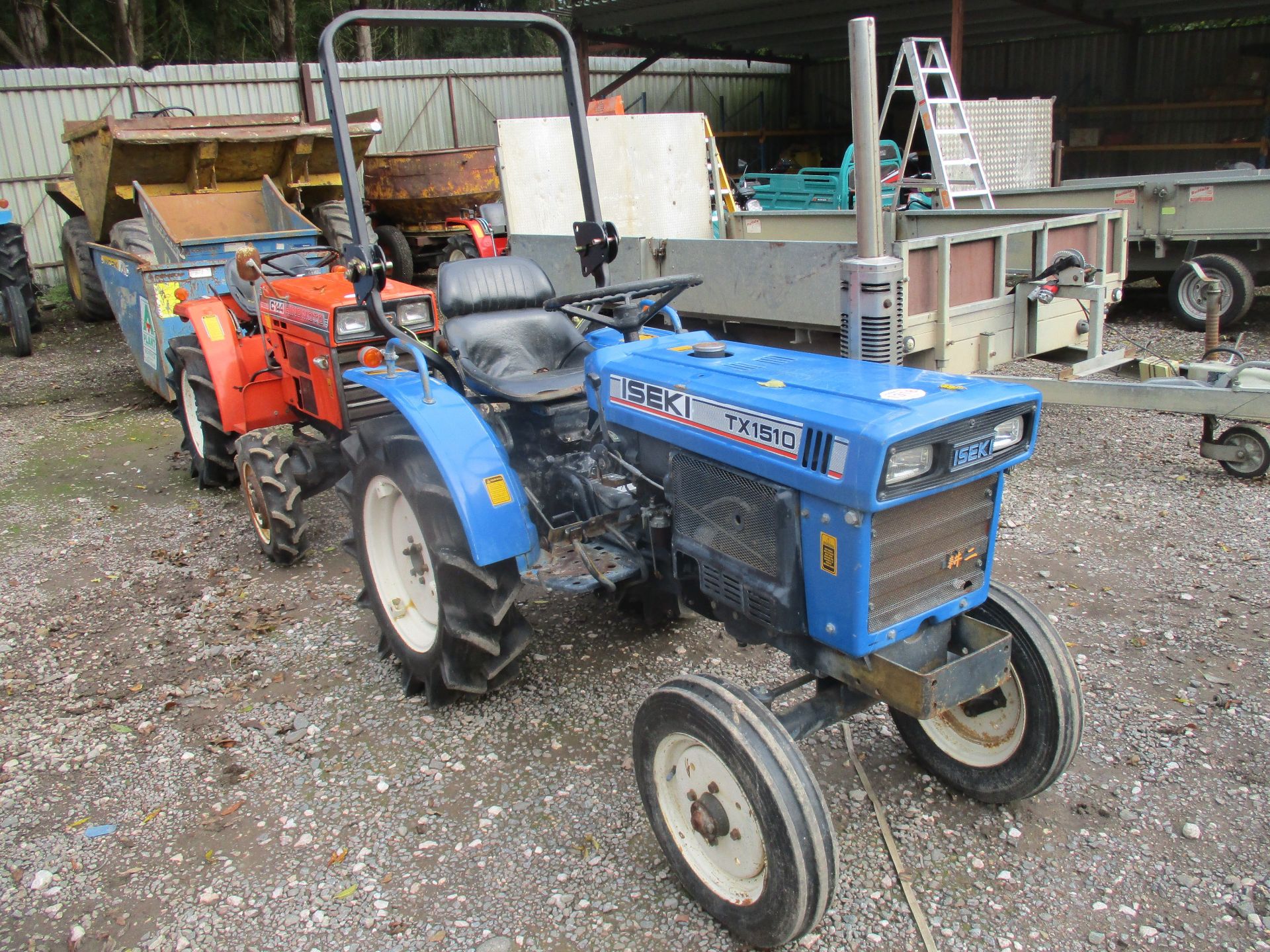 ISEKI TX1510 COMPACT TRACTOR NEW REAR LINKAGE R&D - WITH KEYS - Image 2 of 4