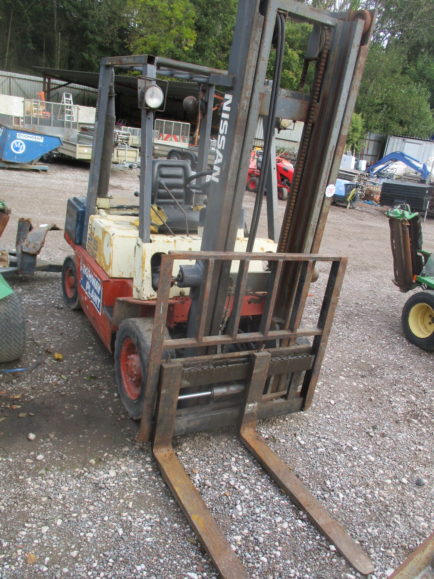 NISSAN 25 DIESEL FORKLIFT RDL - Image 2 of 4