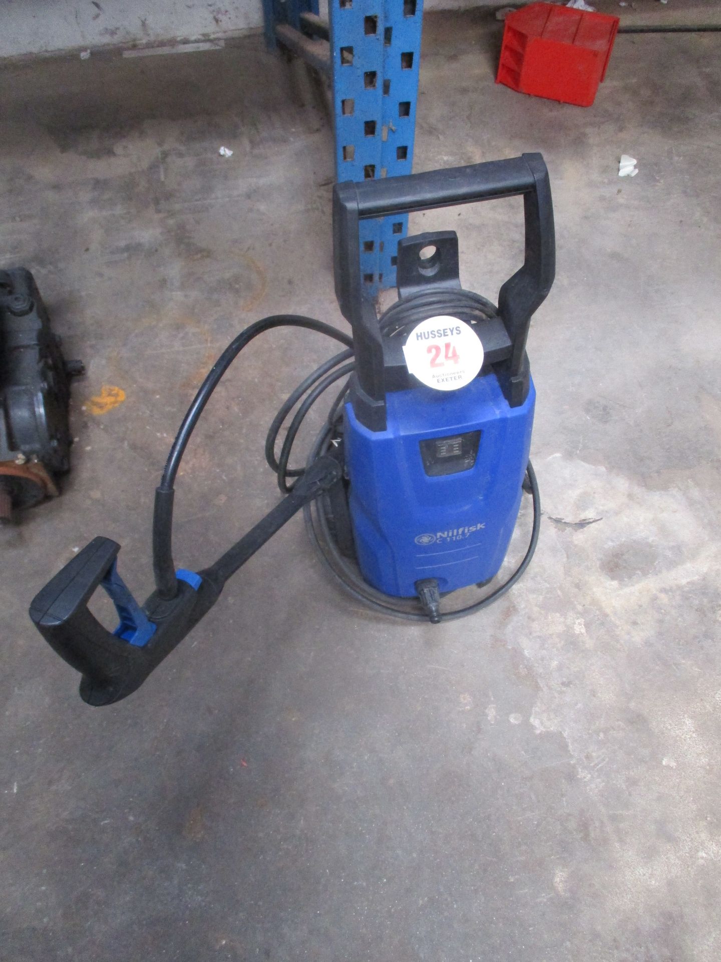 NILFISK PRESSURE WASHER