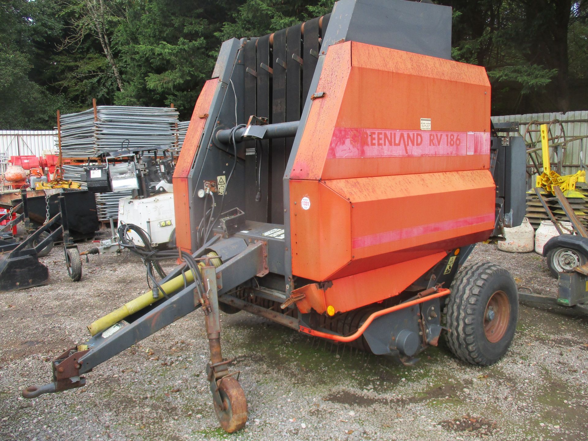 GREENLAND RV186 ROUND BALER