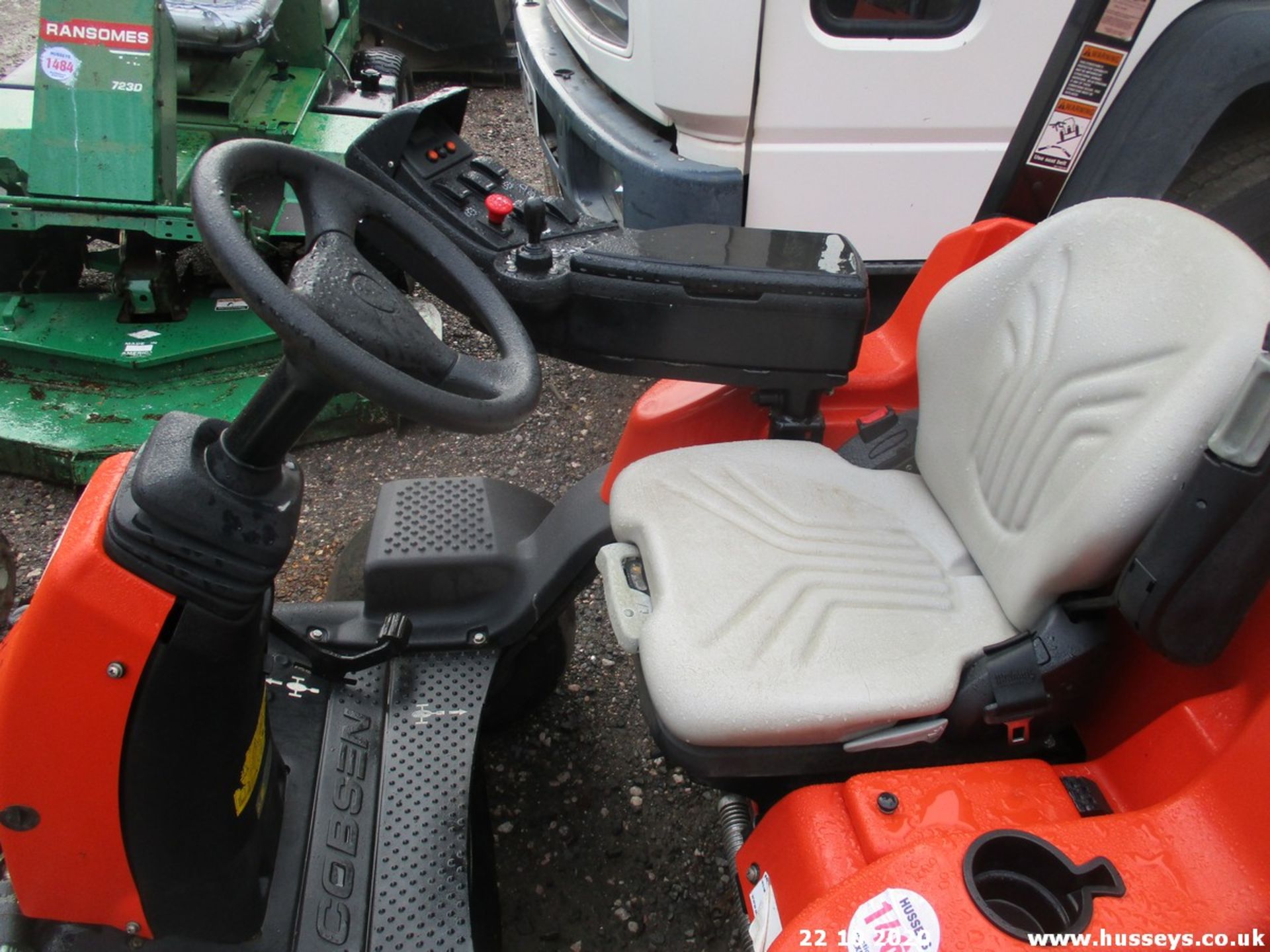 JACOBSEN ECLIPSE 322 MOWER 1887HRS - Image 3 of 3