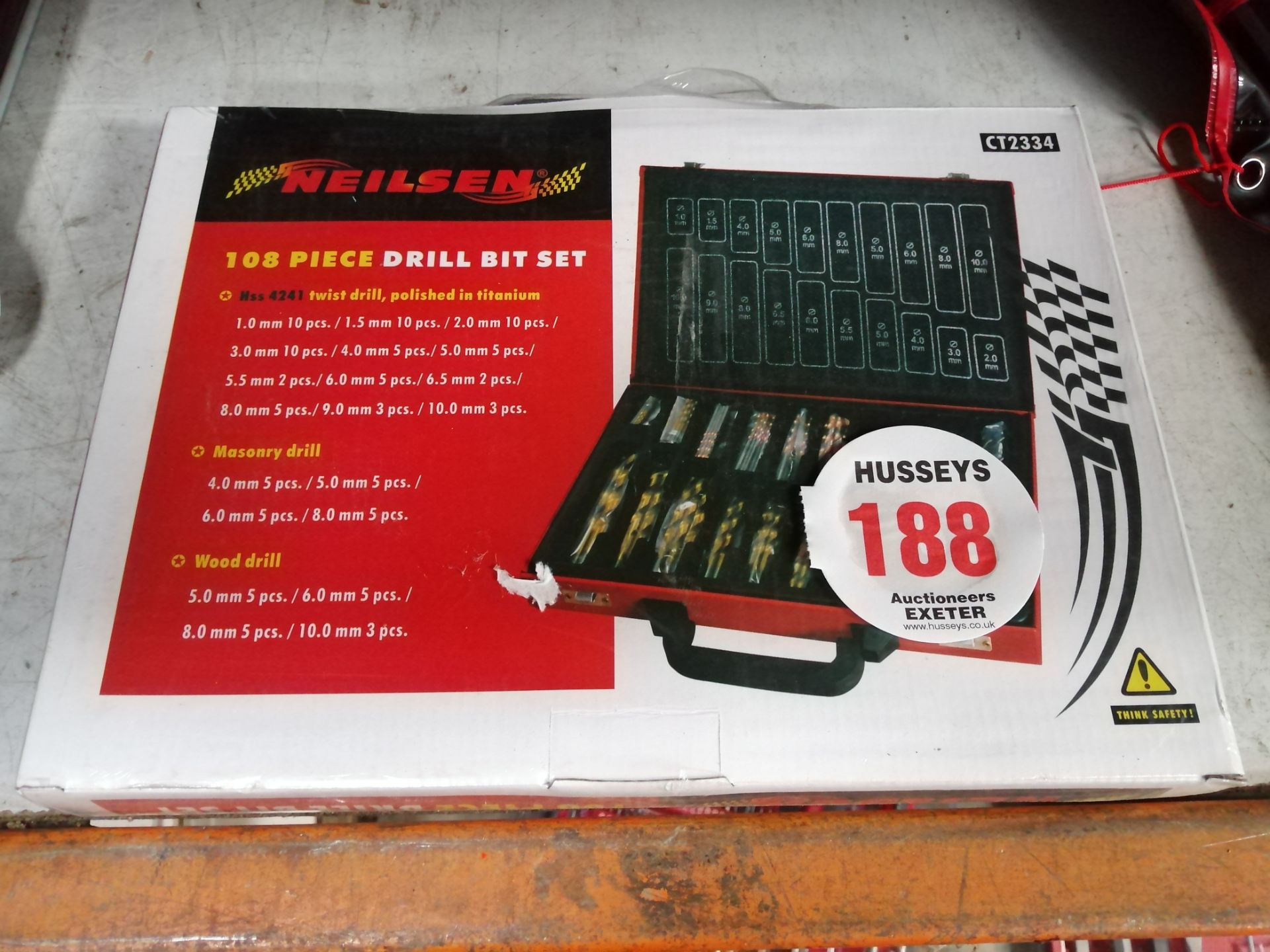 DRILL BIT SET