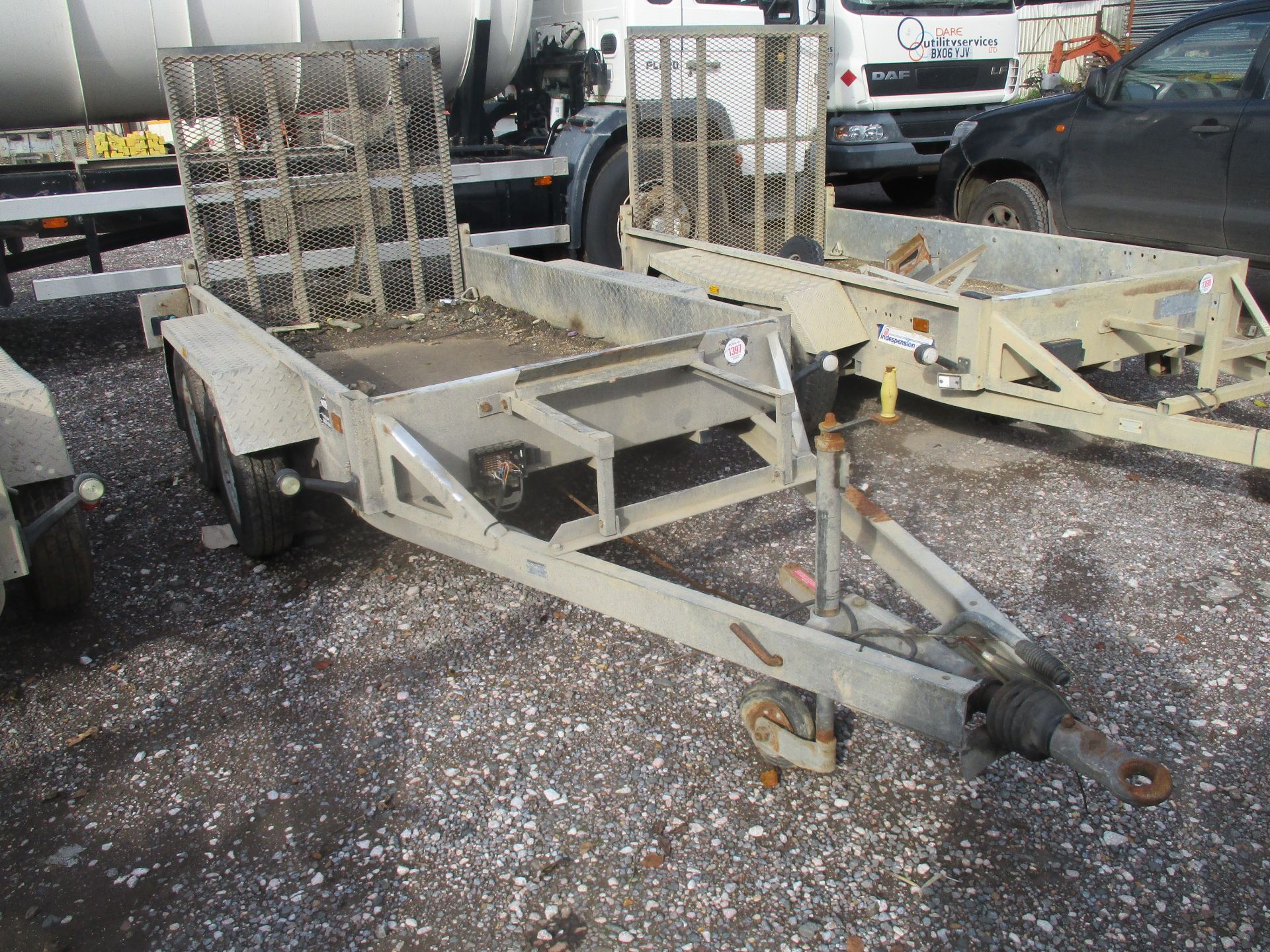 INDESPENSION TWIN AXLE PLANT TRAILER