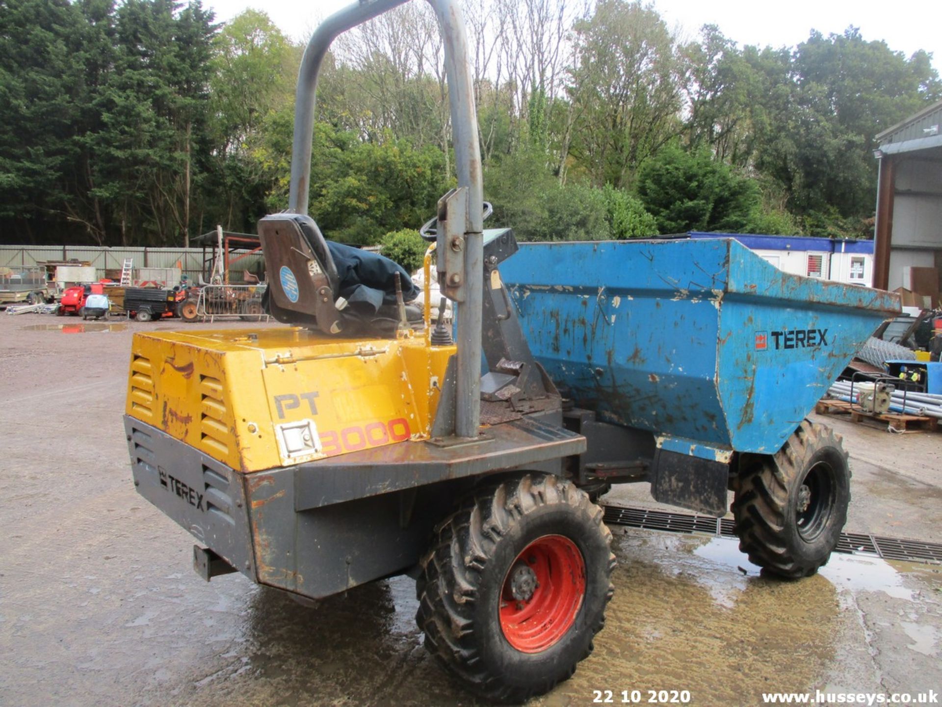 Terex 3T Straight Skip Dumper with Kubota Engine (2006) (Ref P15G) - Image 4 of 6