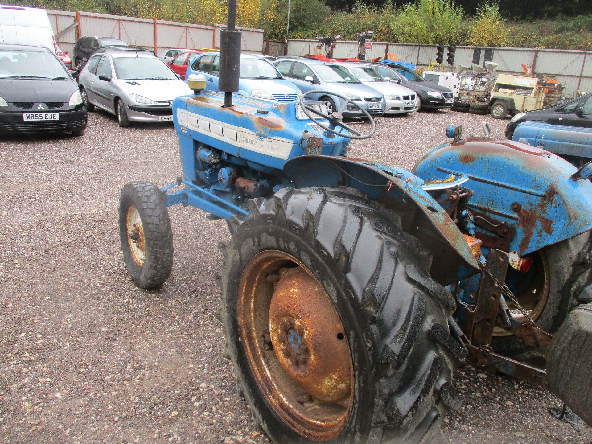 FORD 3000 TRACTOR - Image 3 of 3