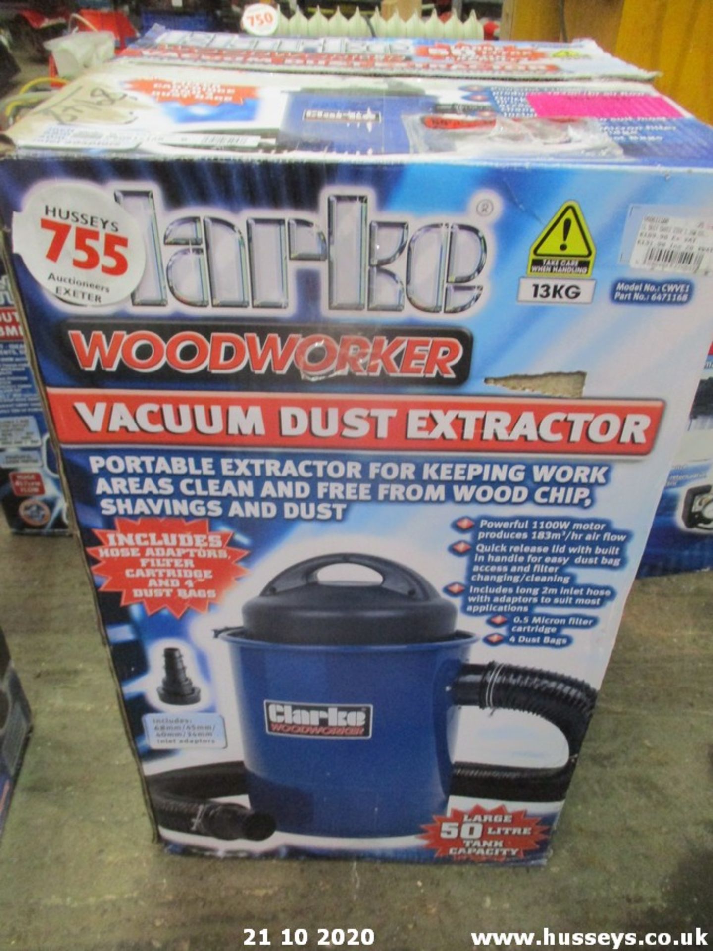 DUST EXTRACTOR