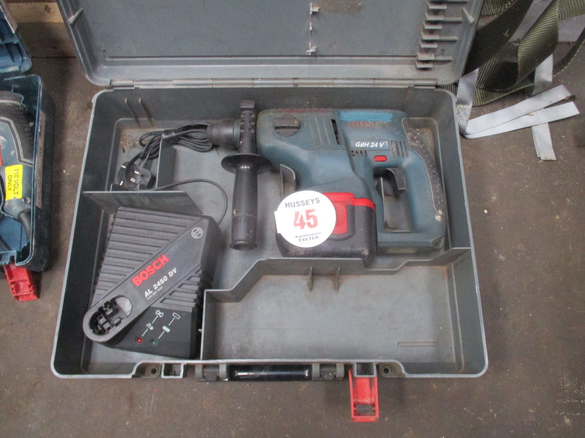 CORDLESS BOSCH HAMMER DRILL