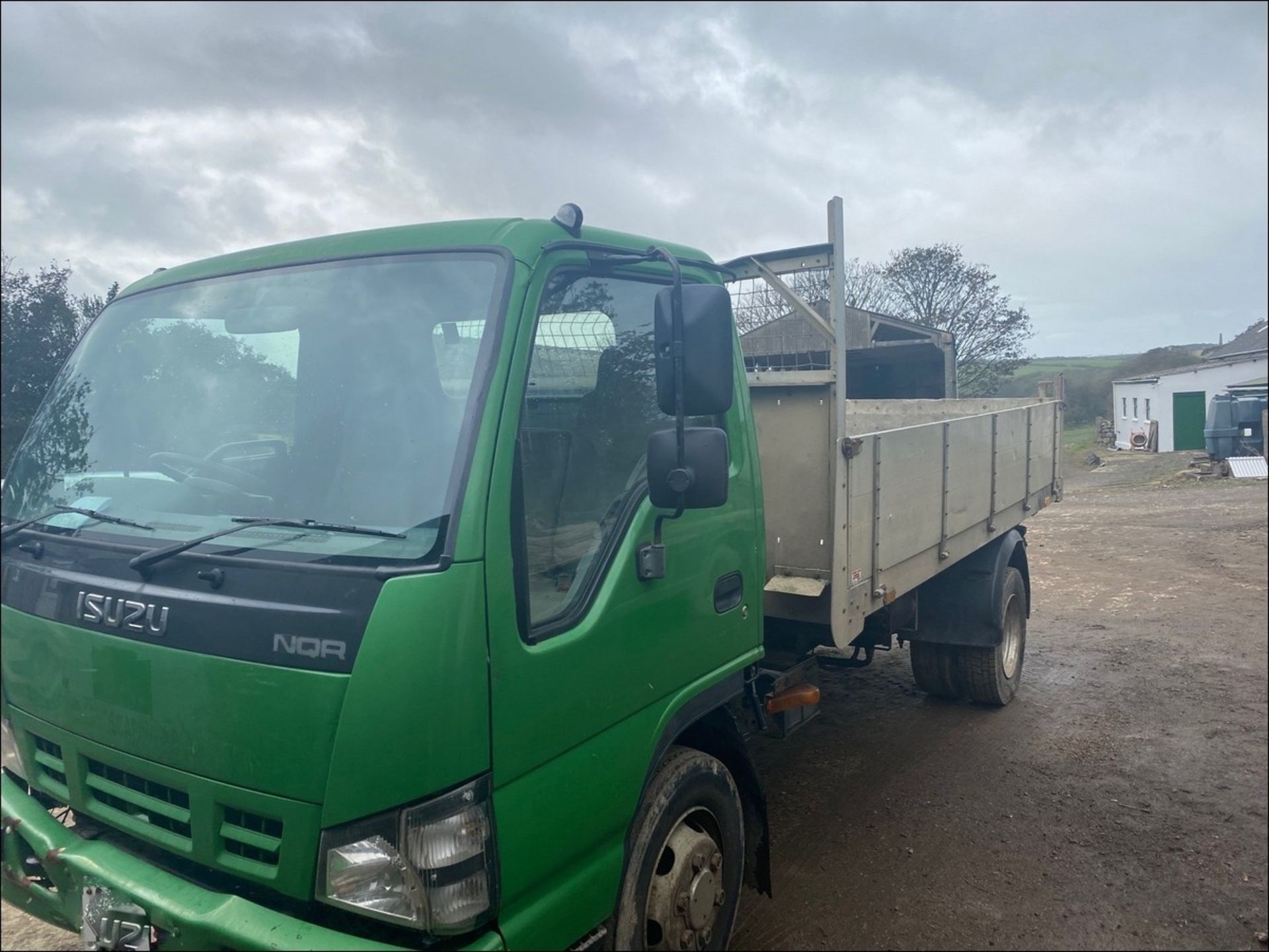 07/07 ISUZU TRUCKS NQR 70 - 5193cc 2dr Tipper (White, 170k)