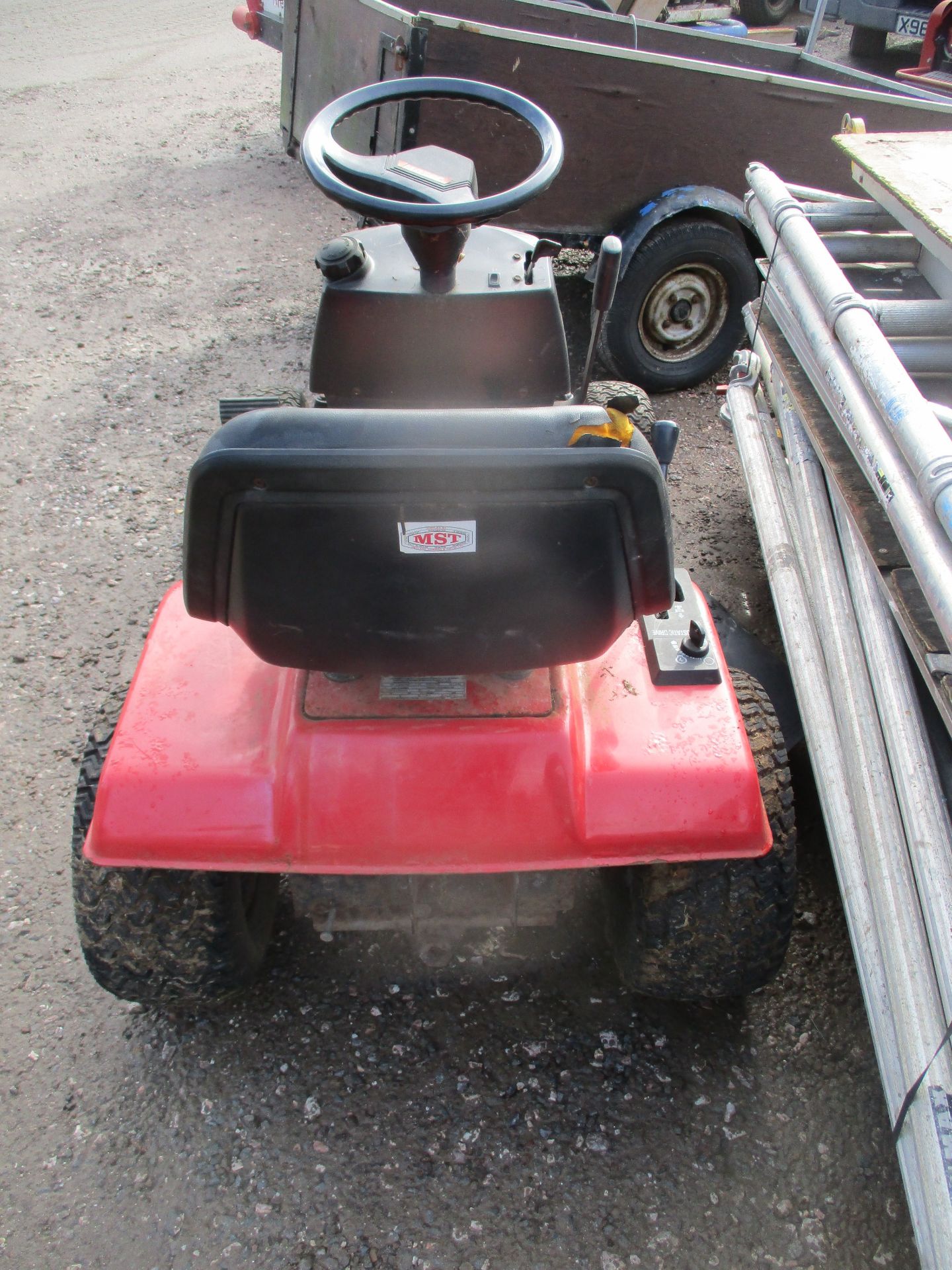 RIDE ON MOWER - Image 2 of 2