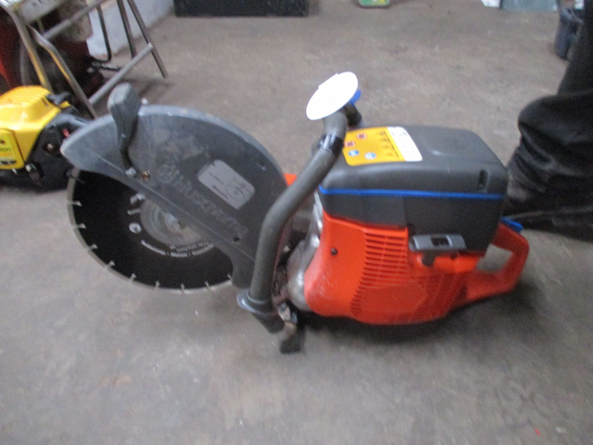 HUSQVARNA DISC CUTTER