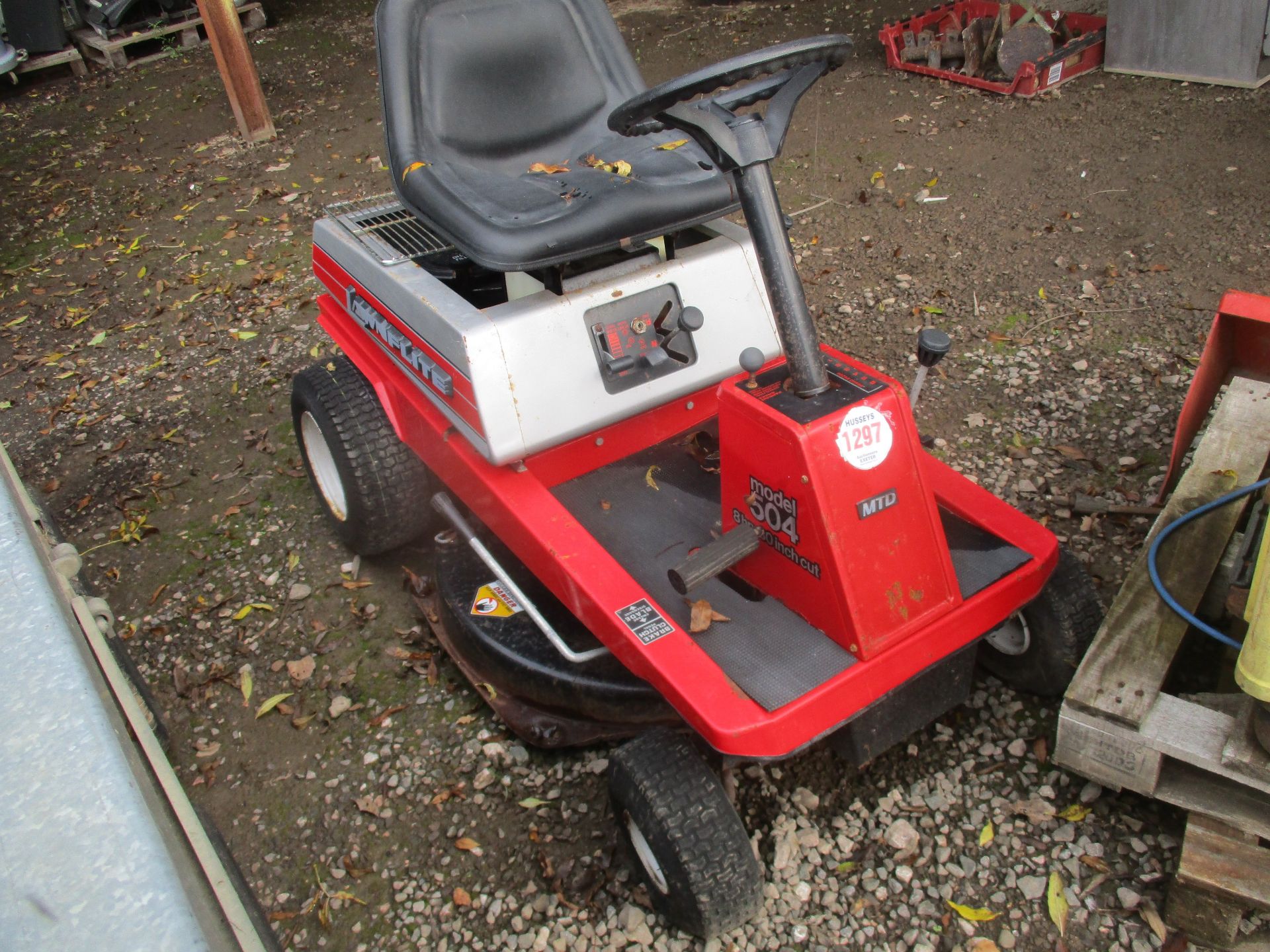 MTD RIDE ON MOWER