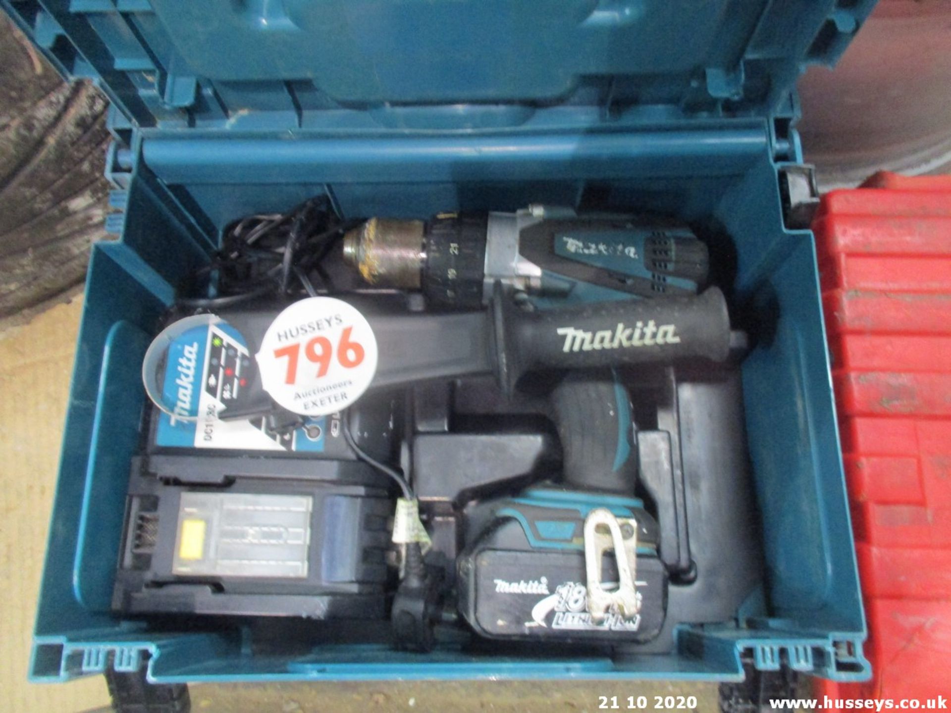 CORDLESS MAKITA DRILL