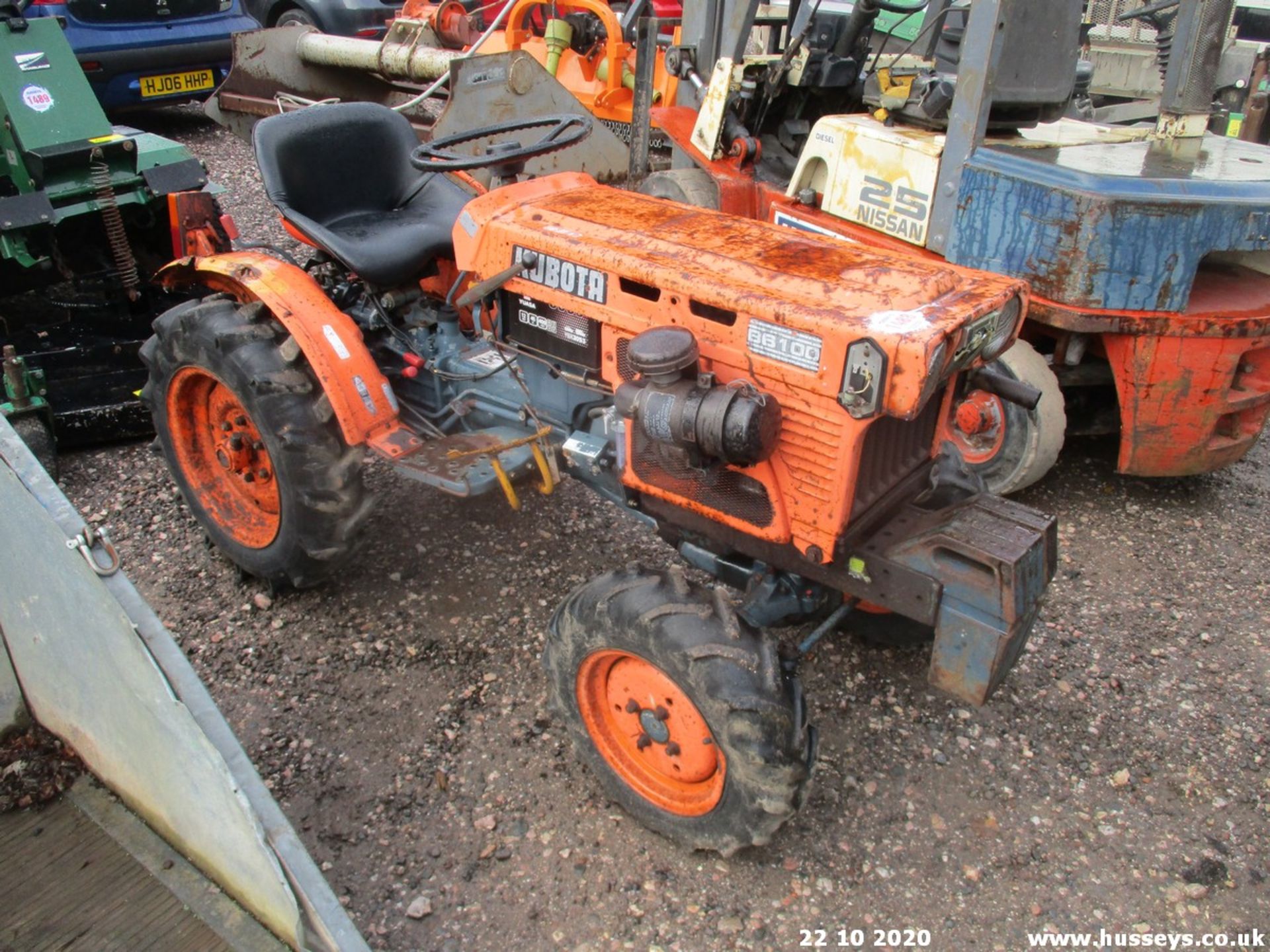 KUBOTA B6100 COMPACT TRACTOR R&D