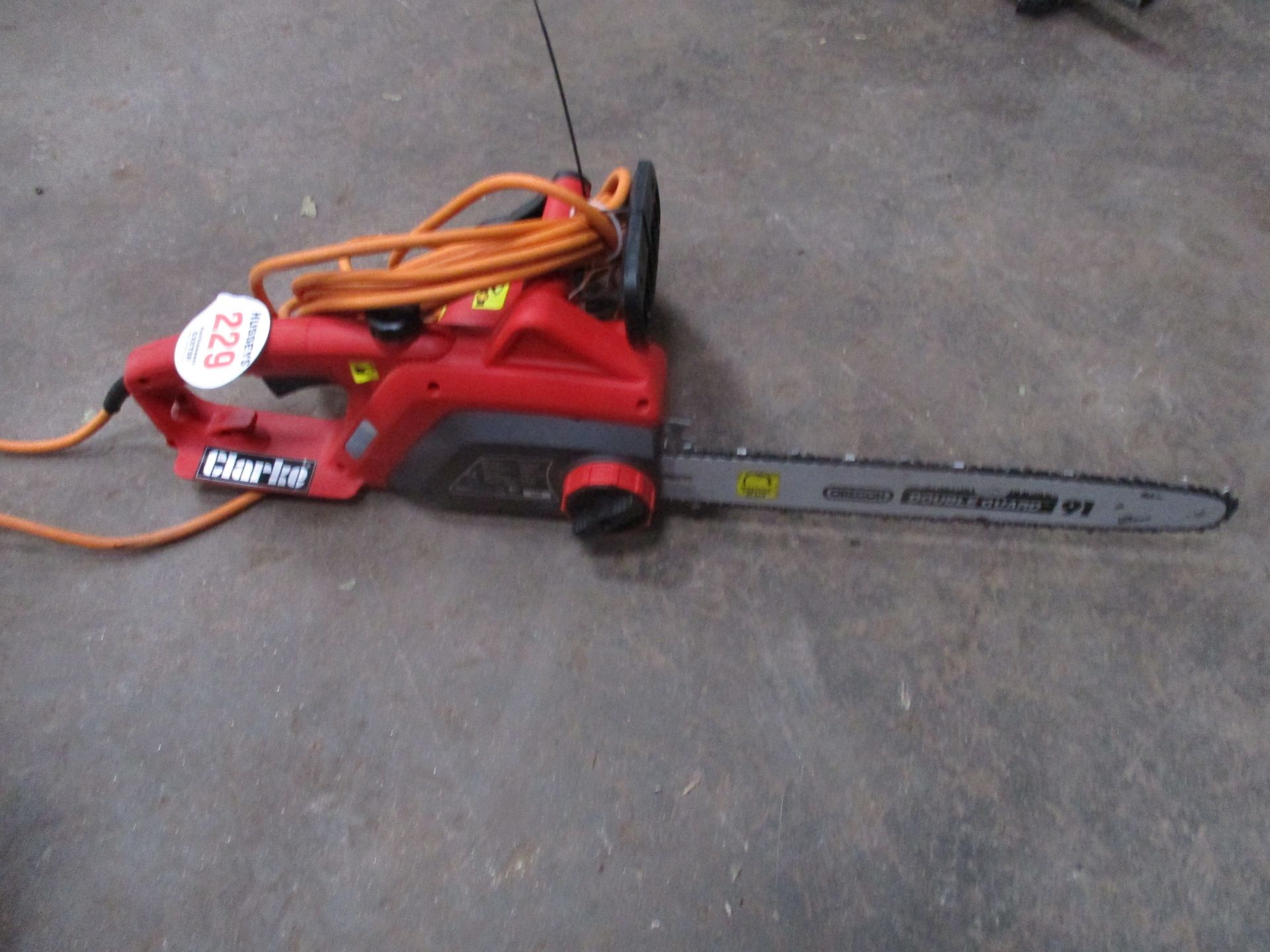 ELECTRIC CHAINSAW