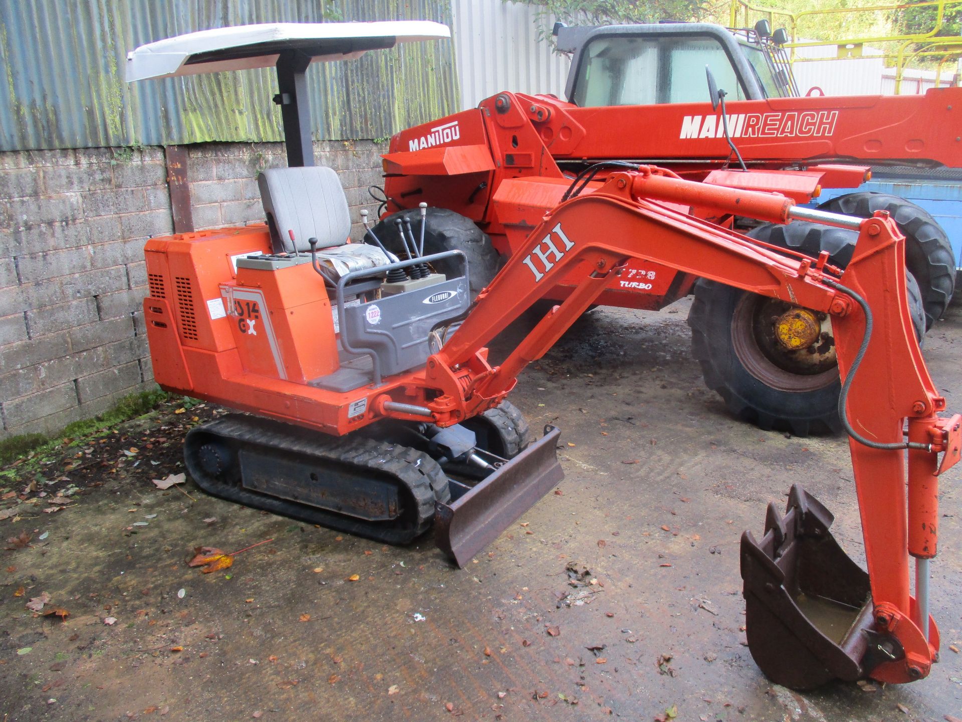 IHI 1.5 TON MICRO DIGGER C/W 1 BUCKET 2500HRS RDD - Image 2 of 5